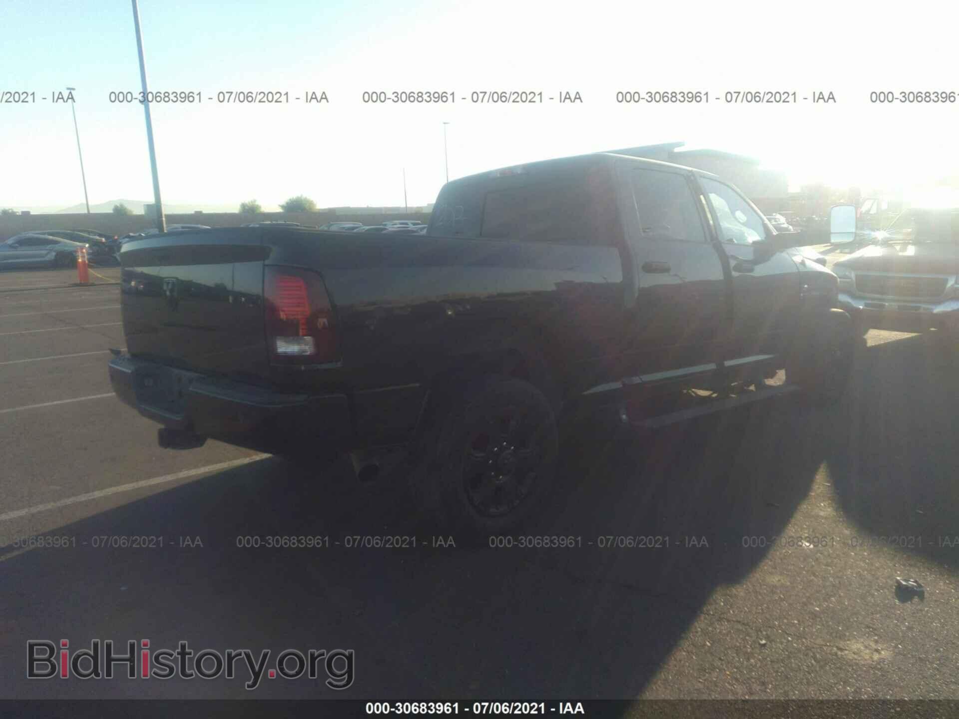 2015 RAM 3500 - VIN: 3C63R2DL5FG629932 - Фото 4