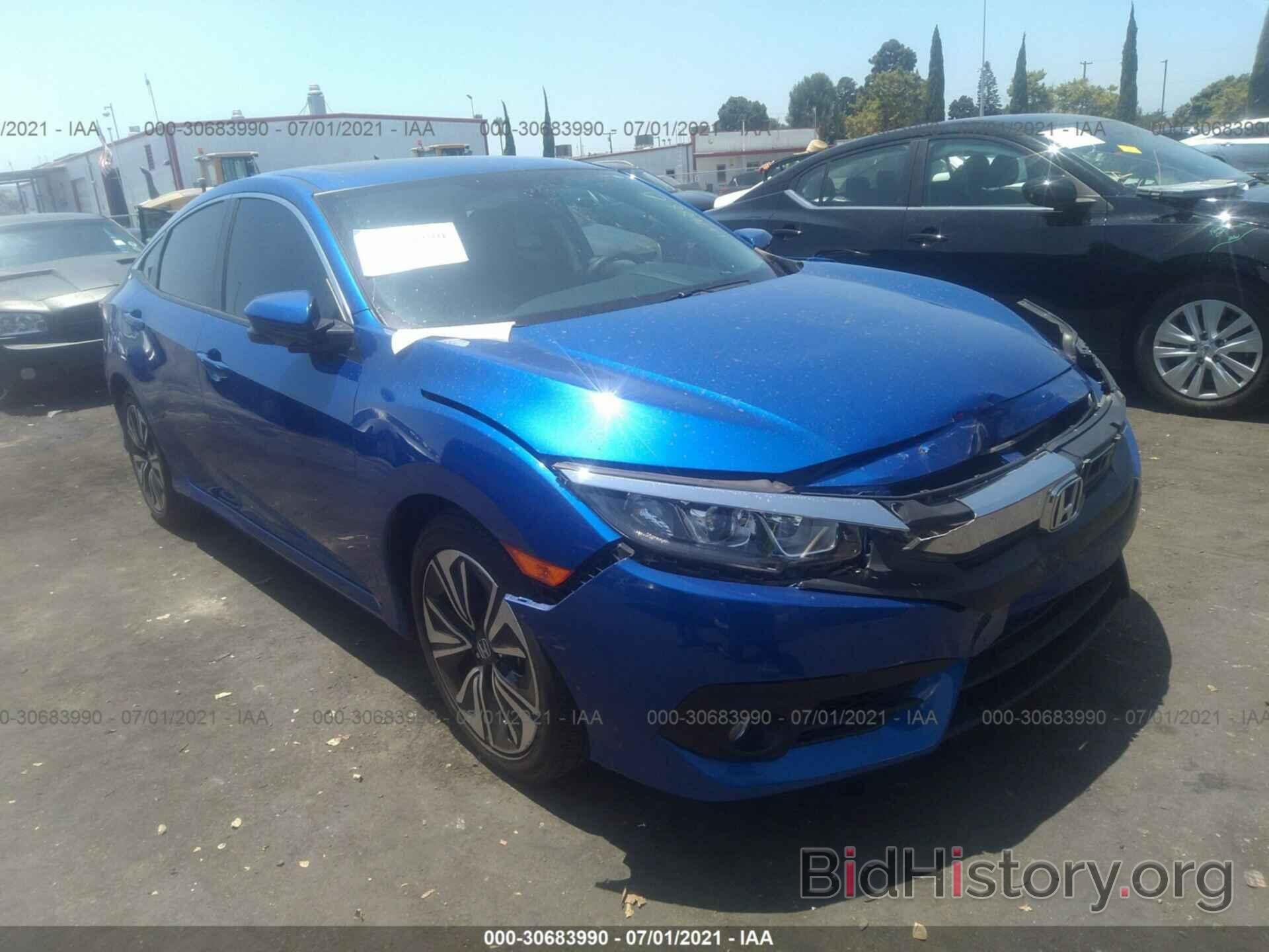 Photo 2HGFC1F36HH631109 - HONDA CIVIC SEDAN 2017