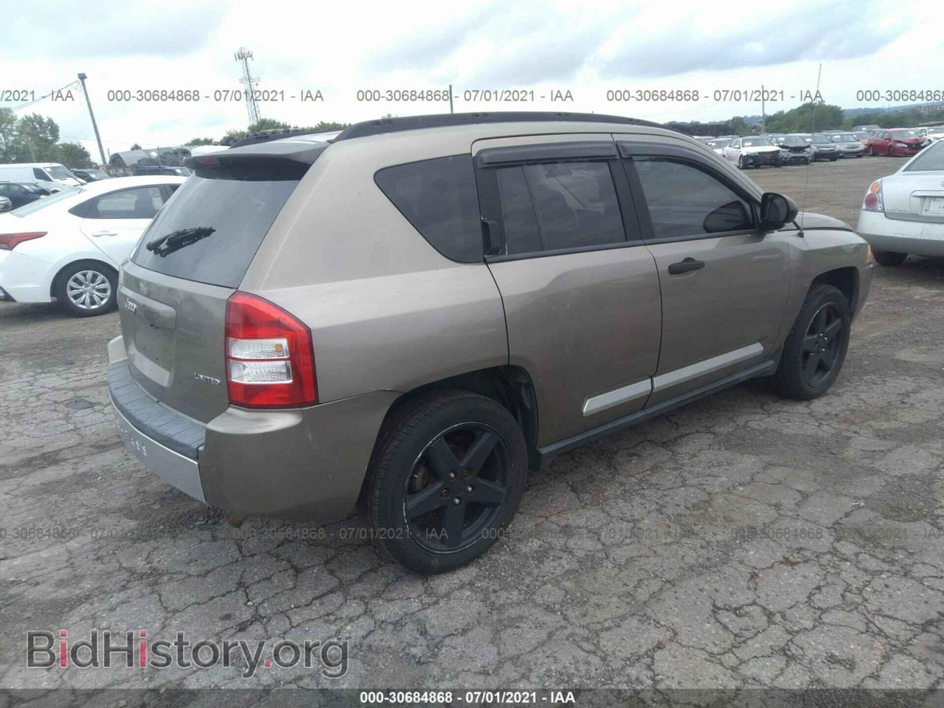 2007 JEEP COMPASS - VIN: 1J8FF57W77D180475 - Фото 4