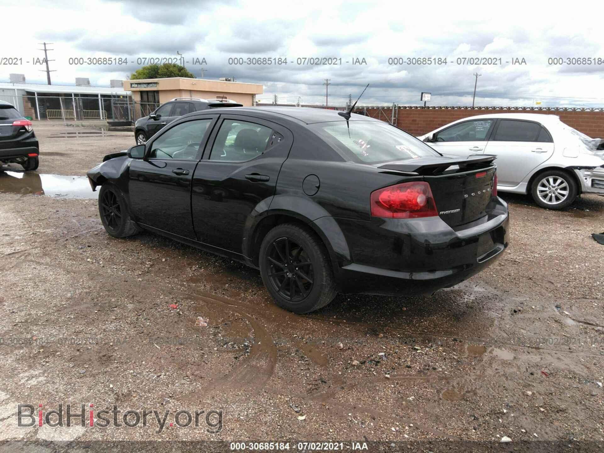 2011 DODGE AVENGER - VIN: 1B3BD1FG5BN510679 - Фото 3