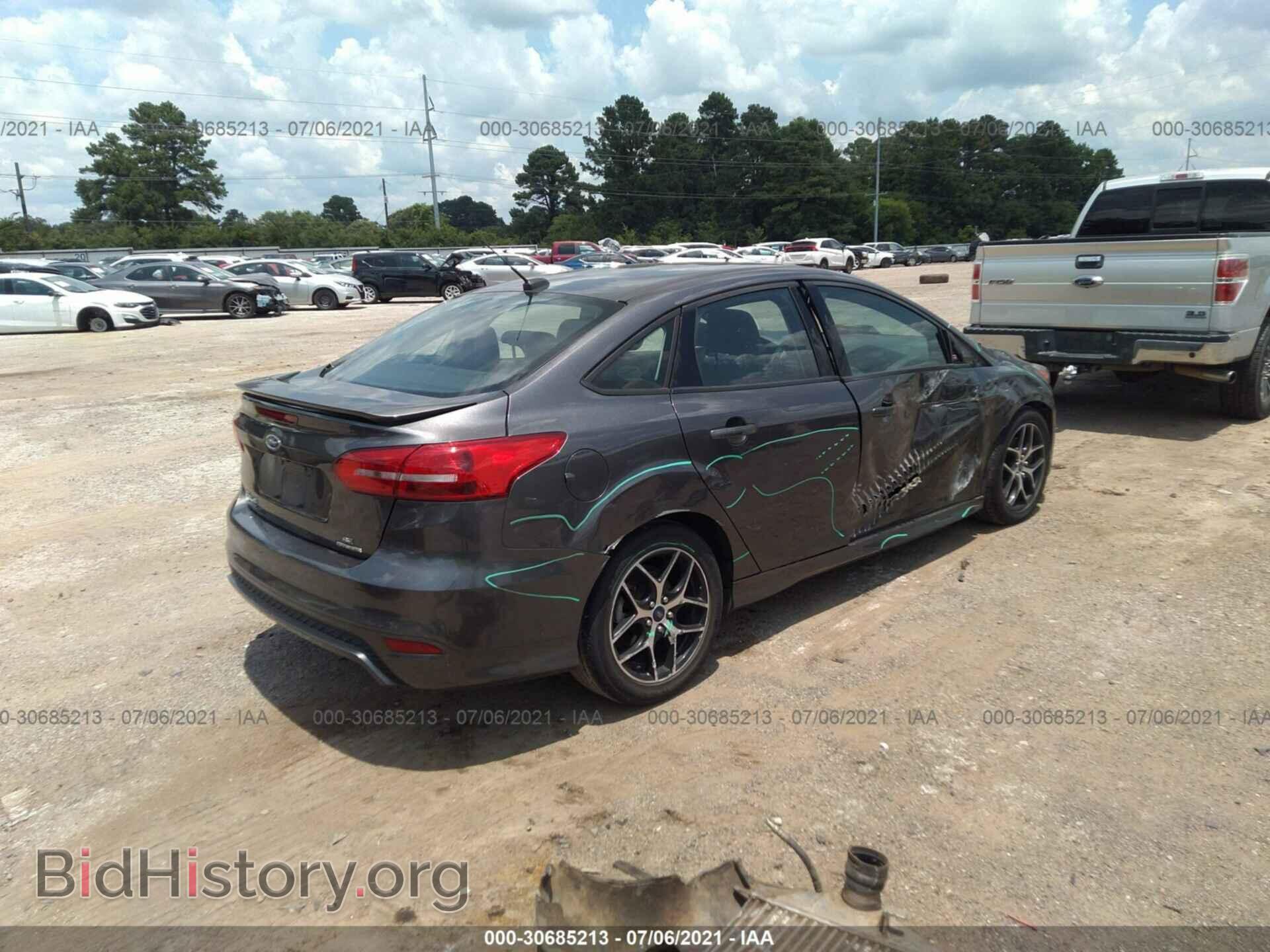 2016 FORD FOCUS - VIN: 1FADP3F28GL226714 - Photo 4