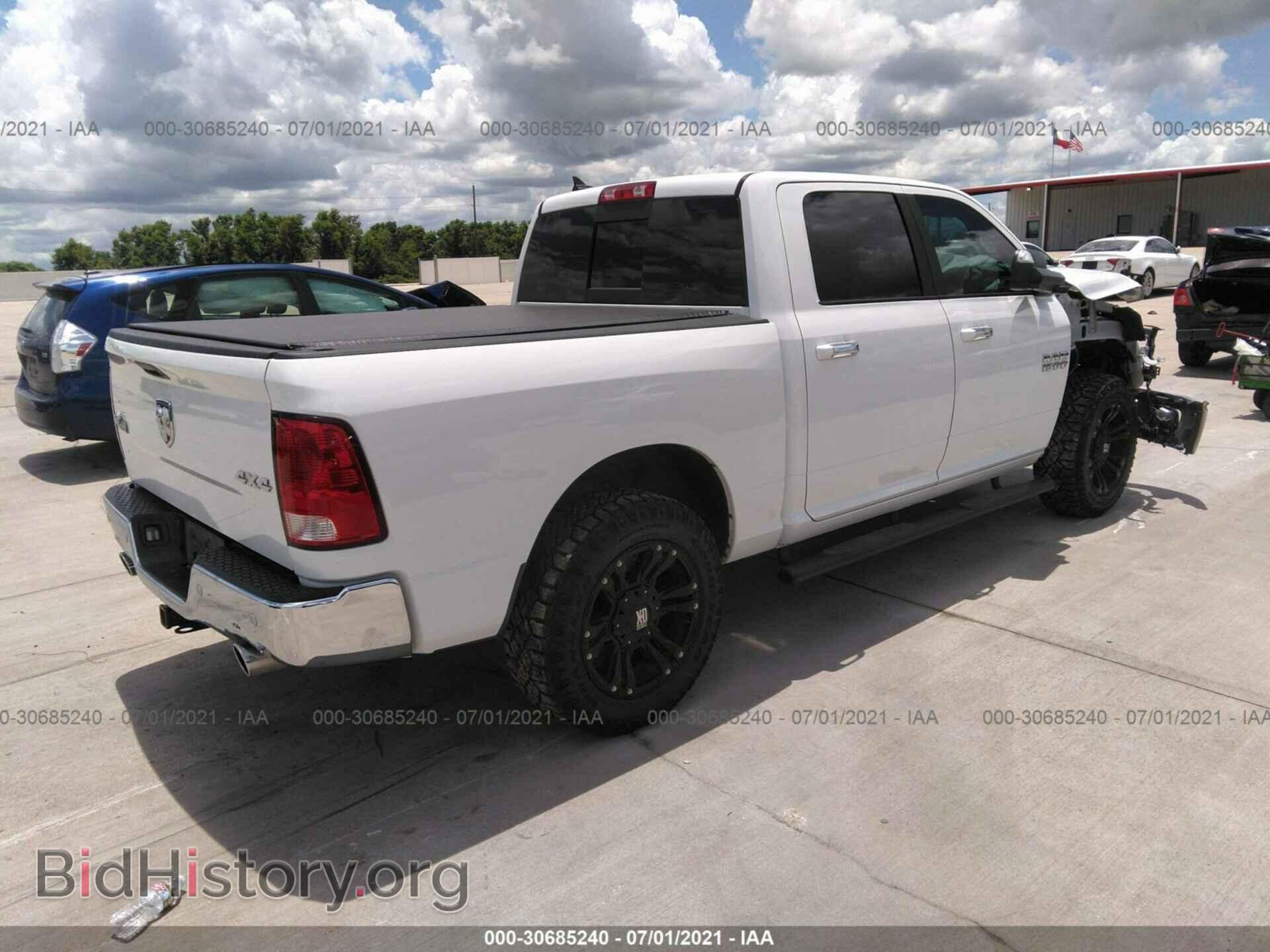 2017 RAM 1500 - VIN: 1C6RR7LT0HS797157 - Photo 4