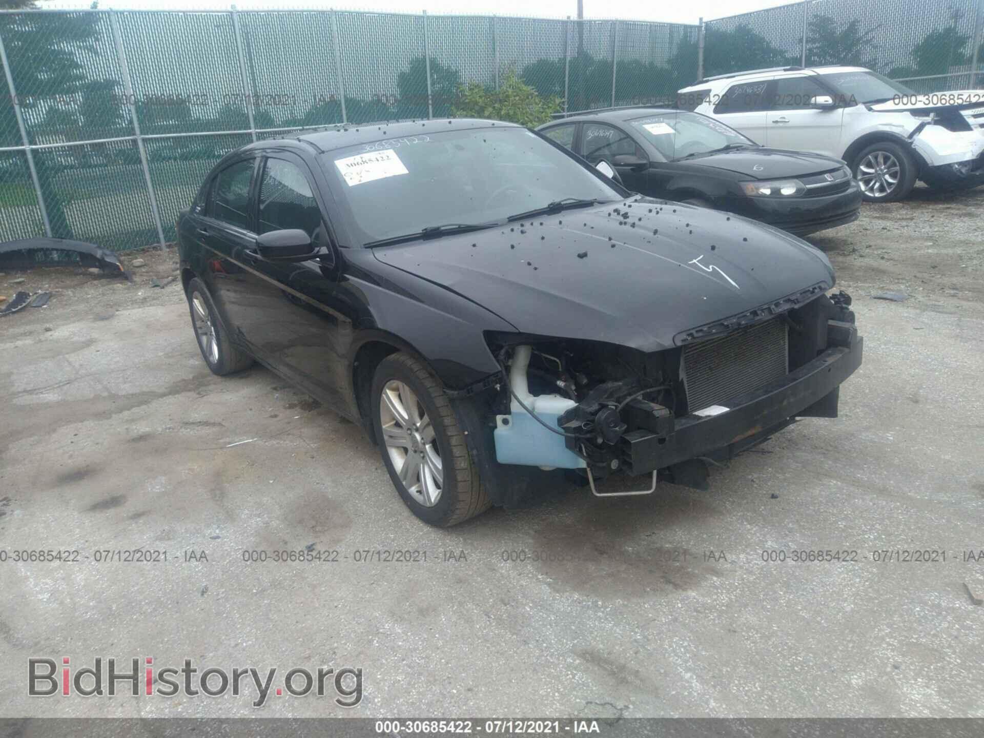Фотография 1C3CCBBB3DN734935 - CHRYSLER 200 2013