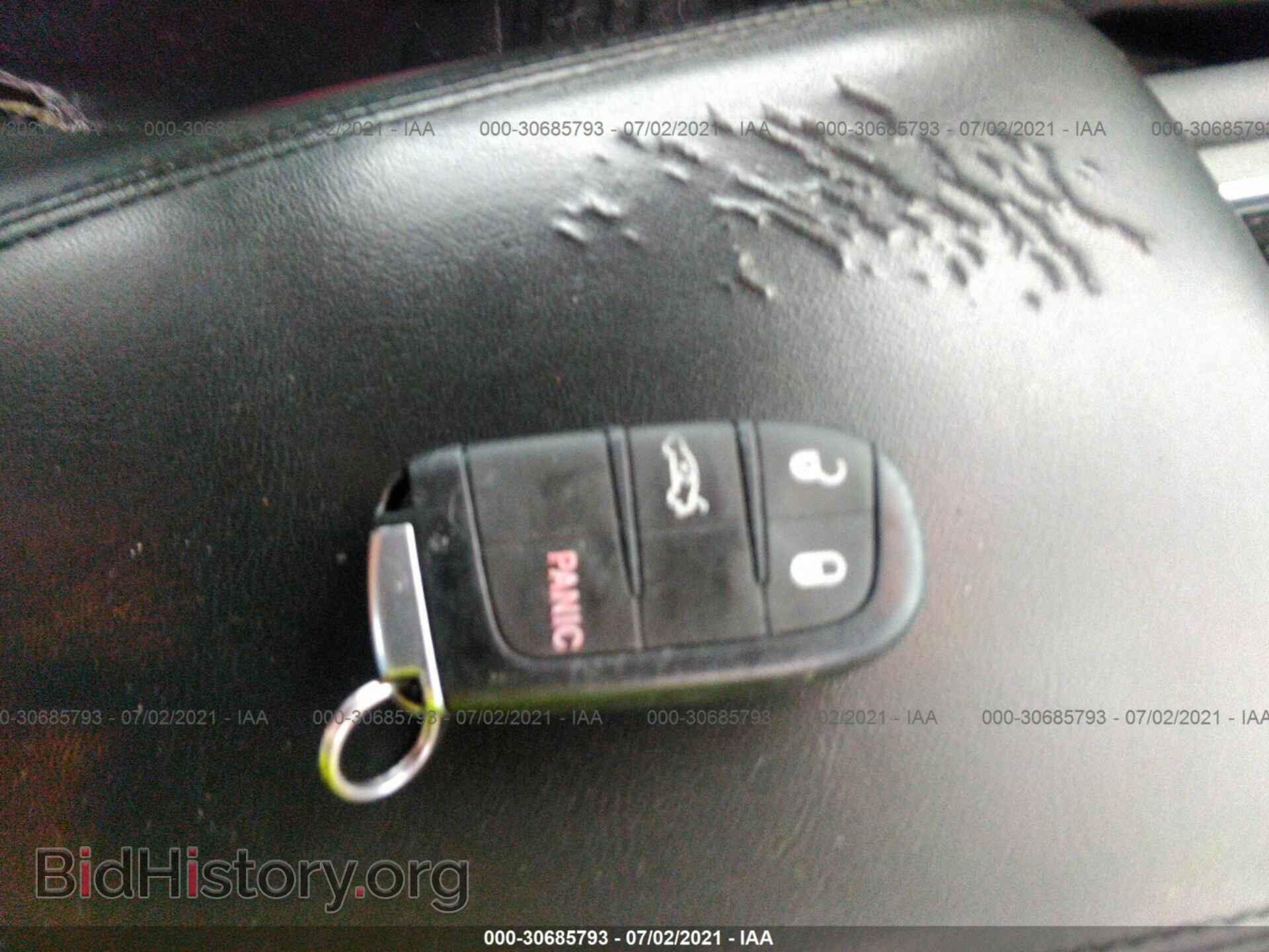 2016 CHRYSLER 200 - VIN: 1C3CCCAB9GN162040 - Фото 11