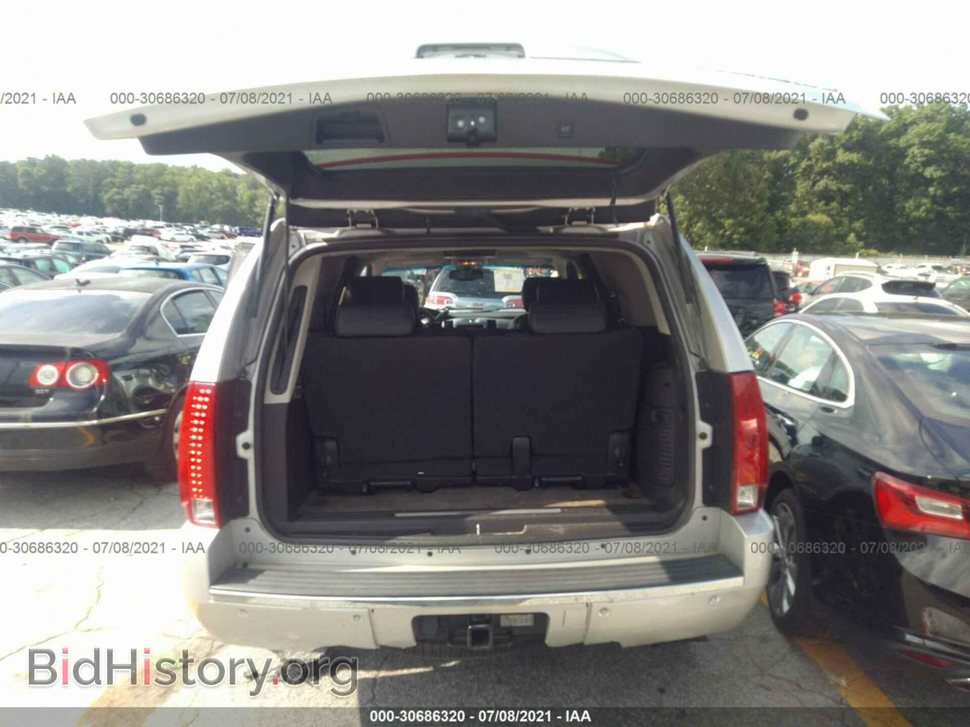 2010 CADILLAC ESCALADE - VIN: 1GYUKCEF2AR166330 - Фото 6