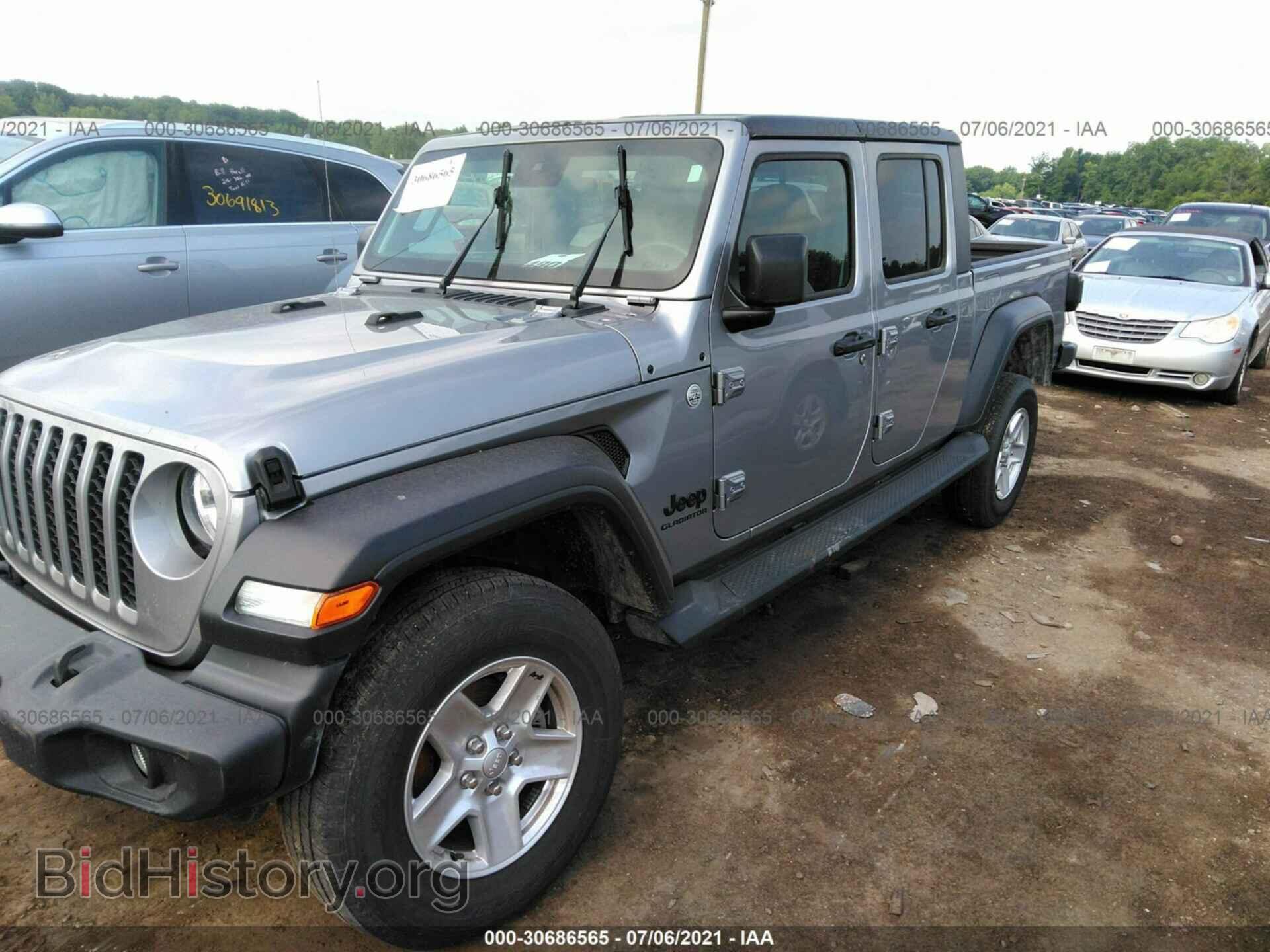 2020 JEEP GLADIATOR - VIN: 1C6HJTAG6LL117427 - Фото 2
