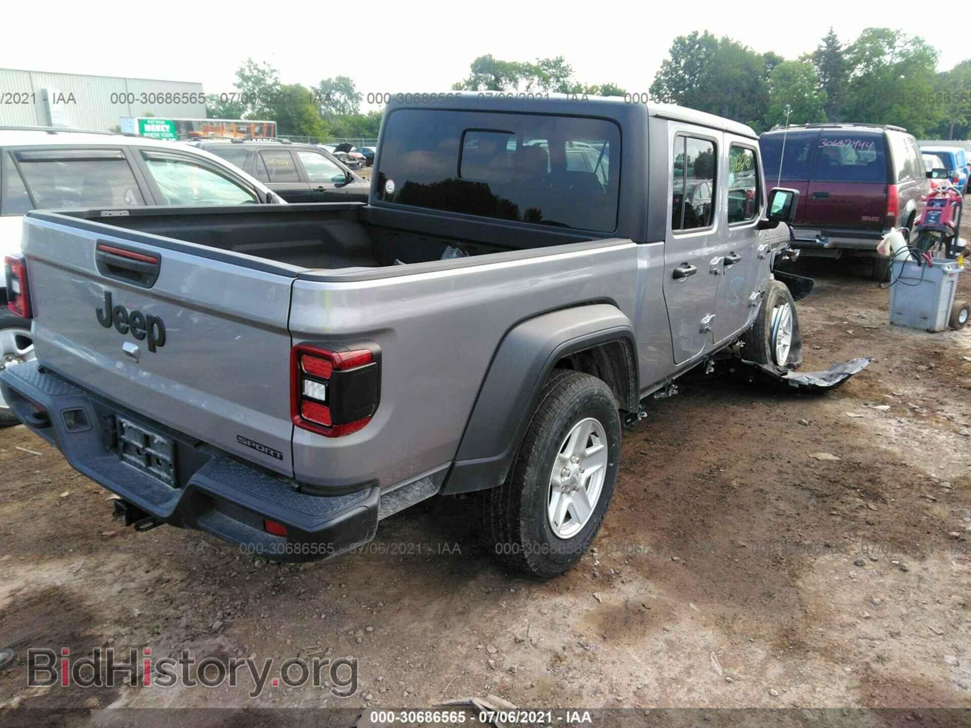2020 JEEP GLADIATOR - VIN: 1C6HJTAG6LL117427 - Фото 4