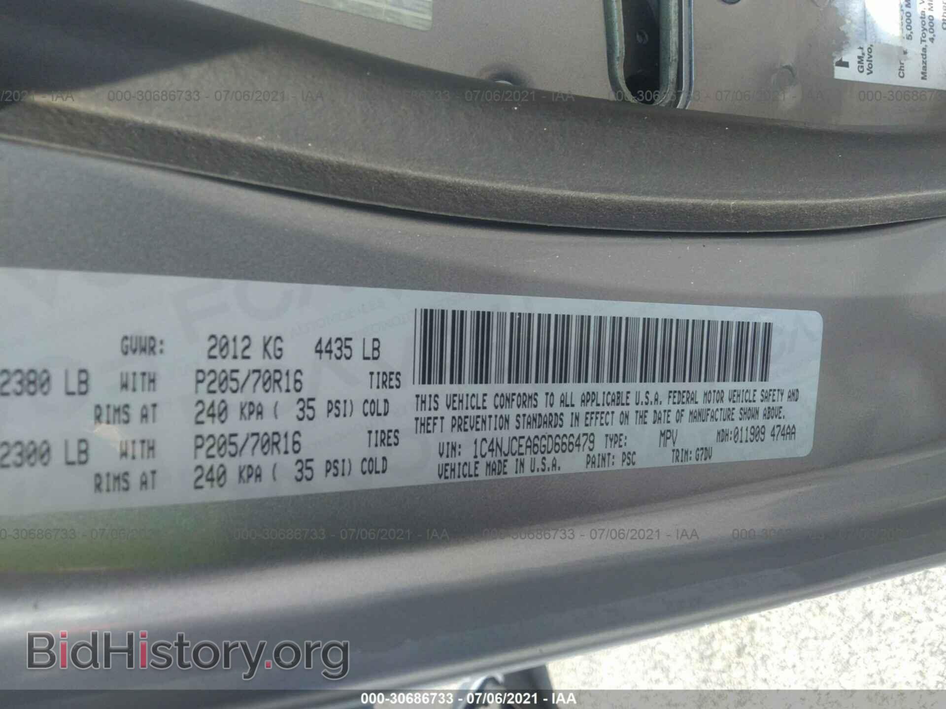 2016 JEEP COMPASS - VIN: 1C4NJCEA6GD666479 - Фото 9