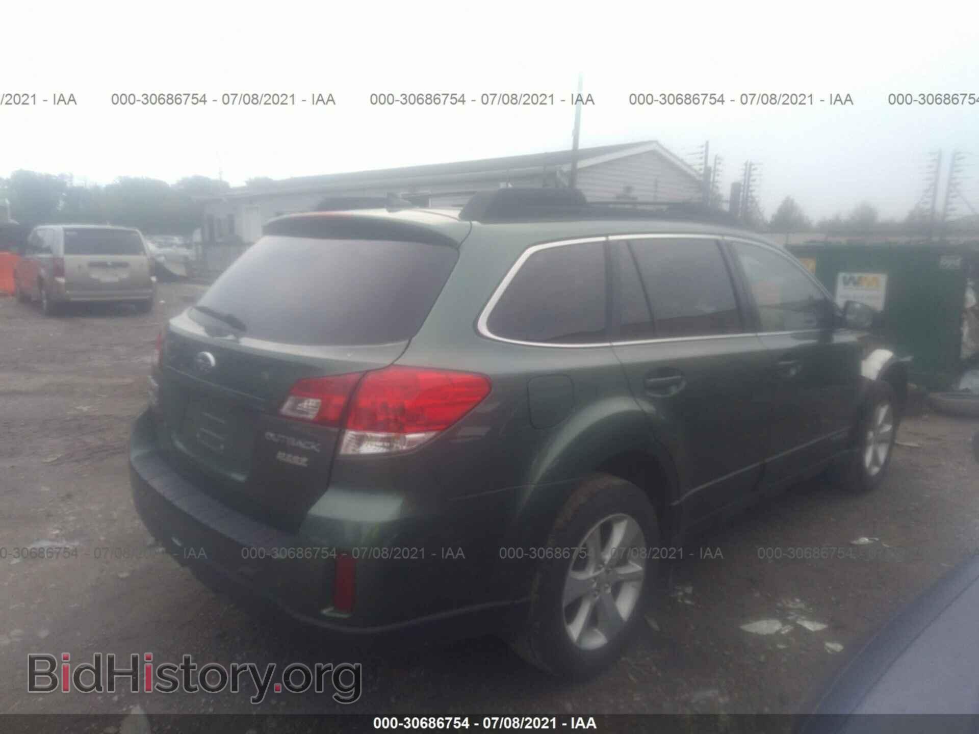 2014 SUBARU OUTBACK - VIN: 4S4BRBCC6E3205582 - Фото 4