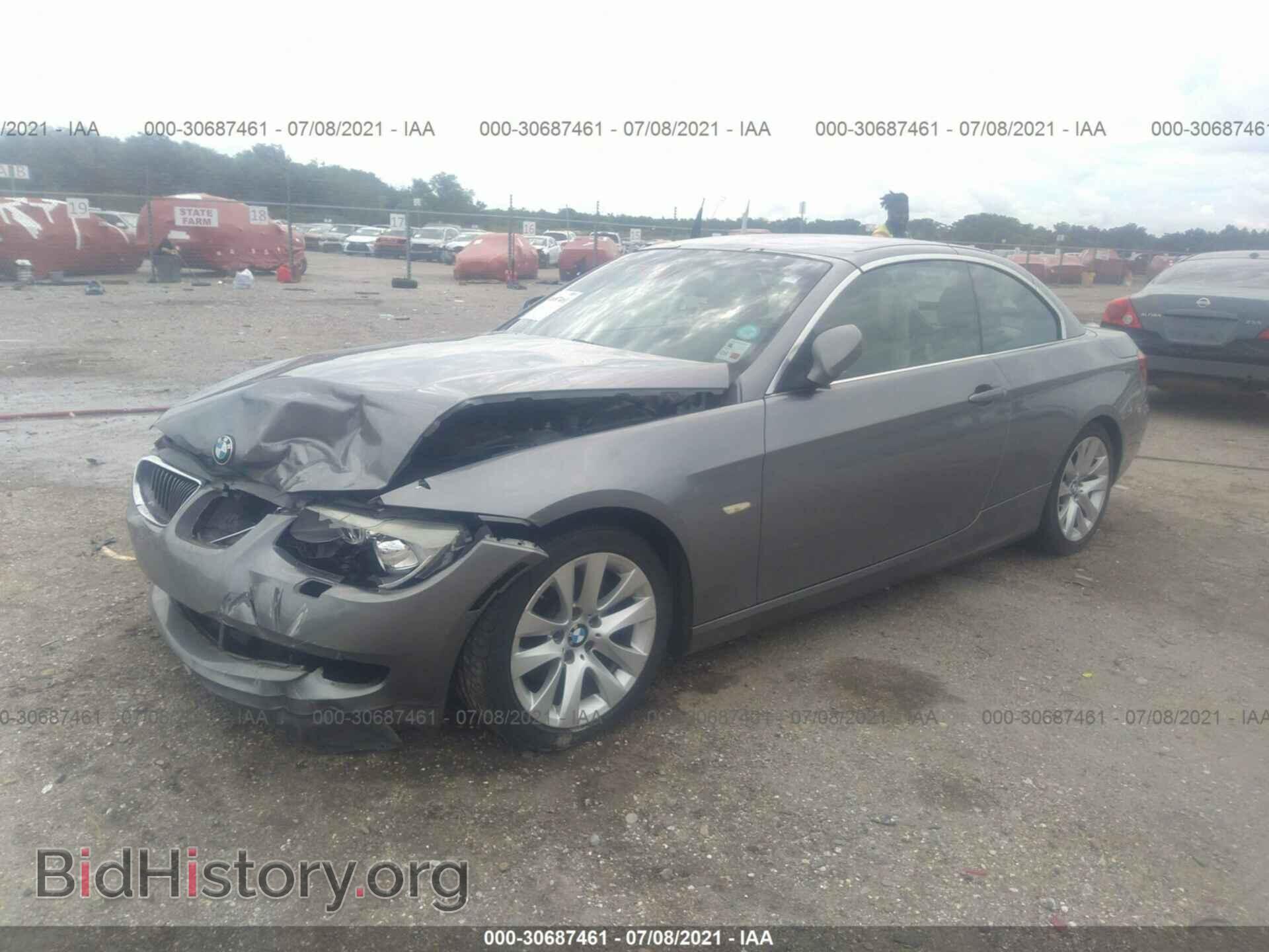 2012 BMW 3 SERIES - VIN: WBADW3C52CE821663 - Photo 2