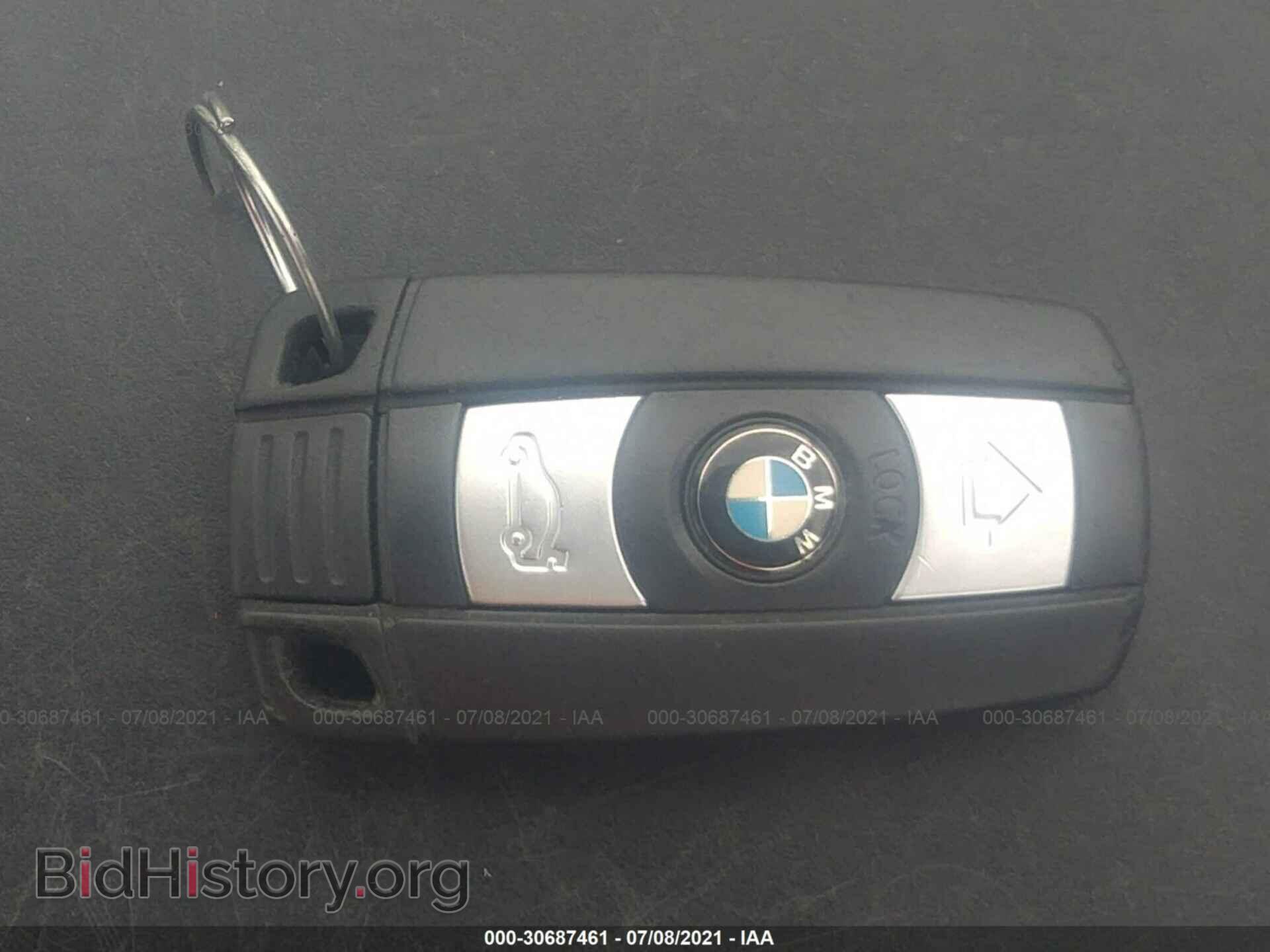 2012 BMW 3 SERIES - VIN: WBADW3C52CE821663 - Photo 11