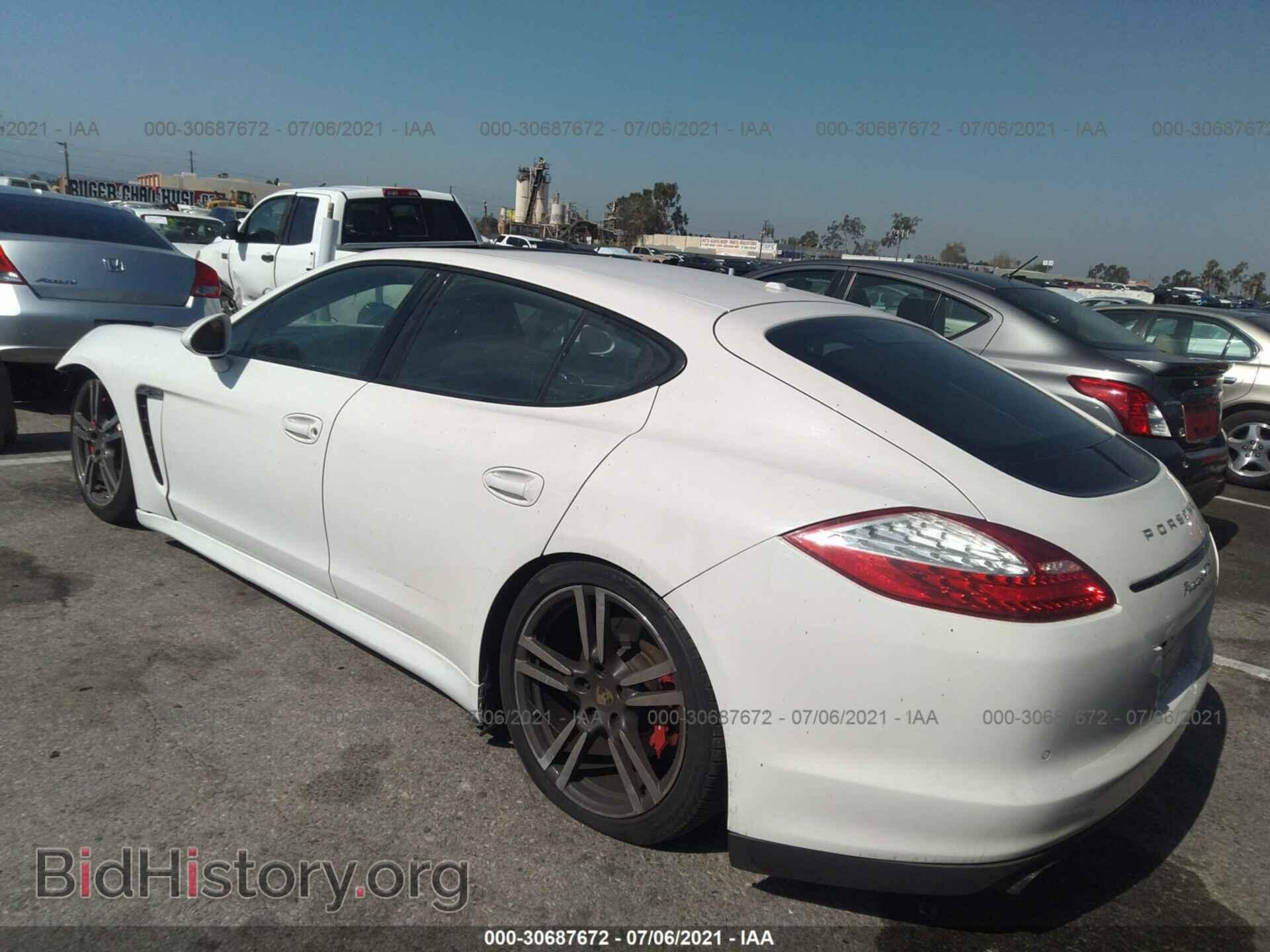 2013 PORSCHE PANAMERA - VIN: WP0AF2A71DL075093 - Фото 3