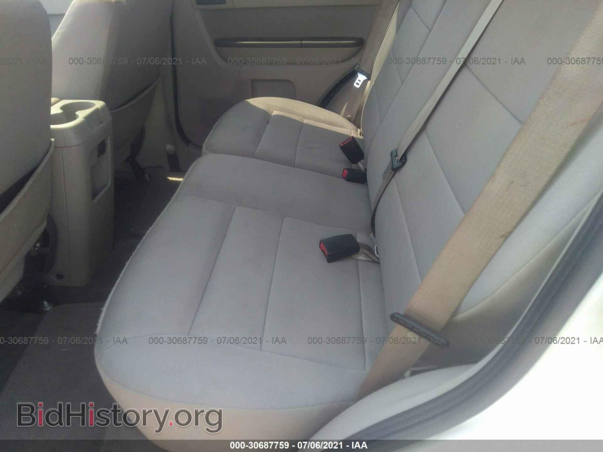 2011 FORD ESCAPE - VIN: 1FMCU9D72BKC03486 - Фото 8