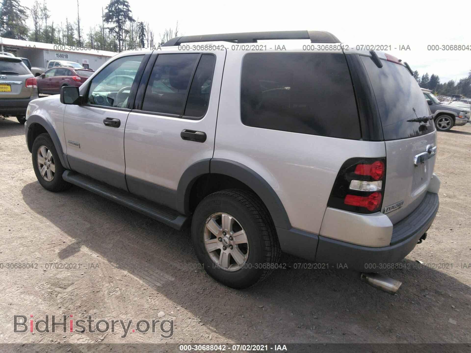2006 FORD EXPLORER - VIN: 1FMEU73E26UB48061 - Фото 3