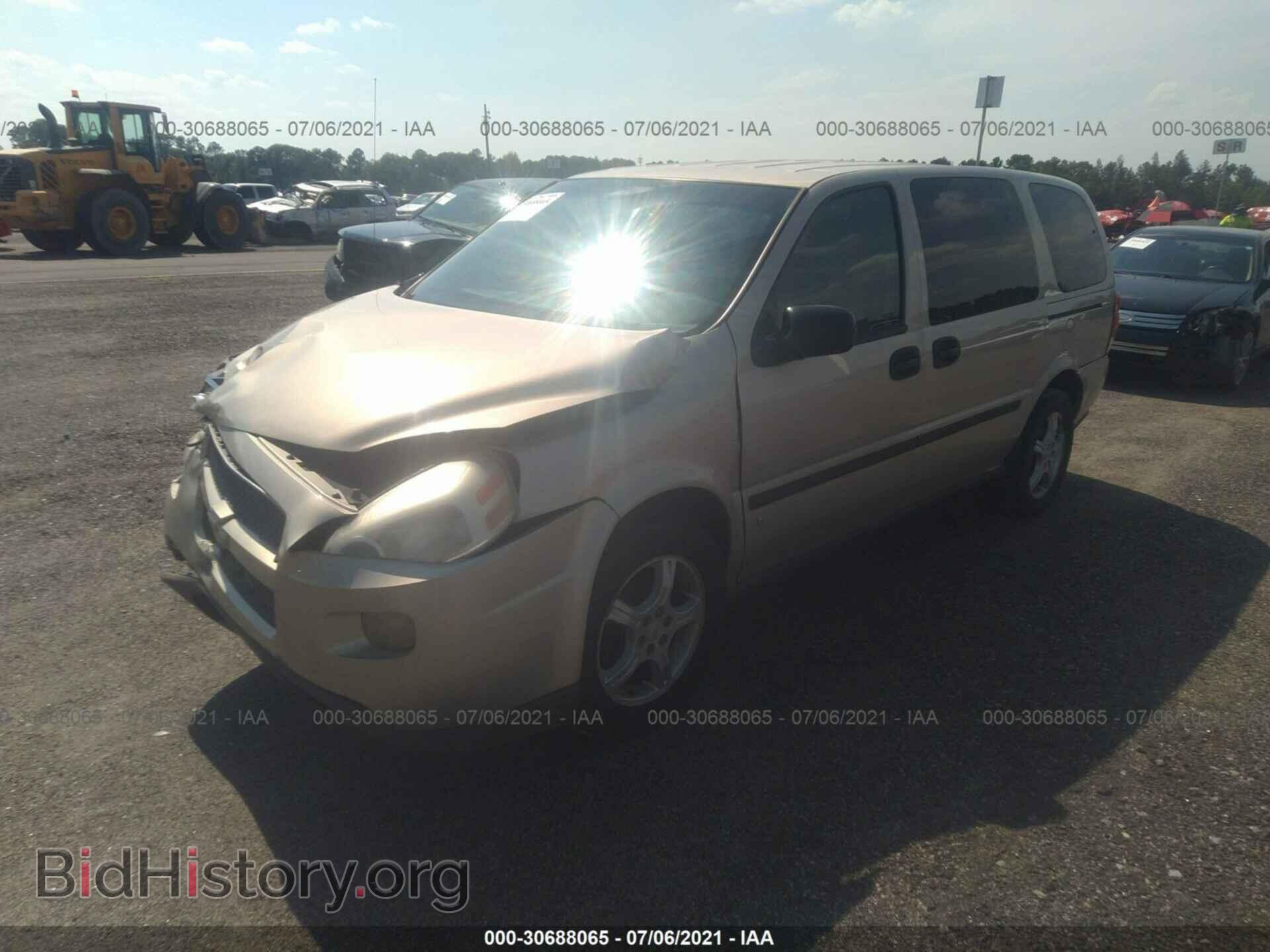 2007 CHEVROLET UPLANDER - VIN: 1GNDV23177D151110 - Фото 2