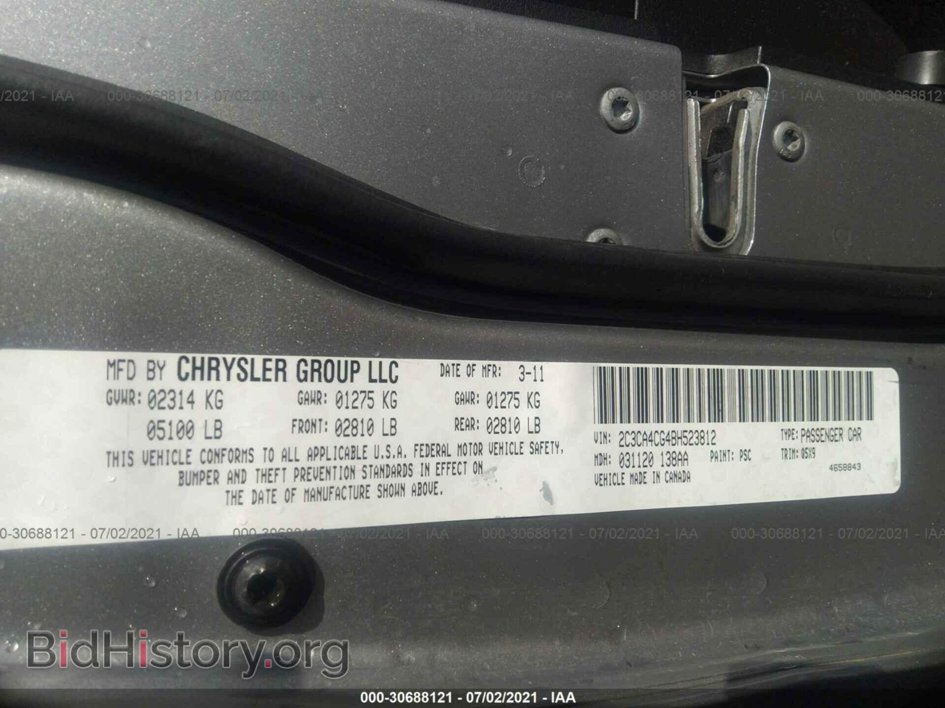 2011 CHRYSLER 300 - VIN: 2C3CA4CG4BH523812 - Фото 9