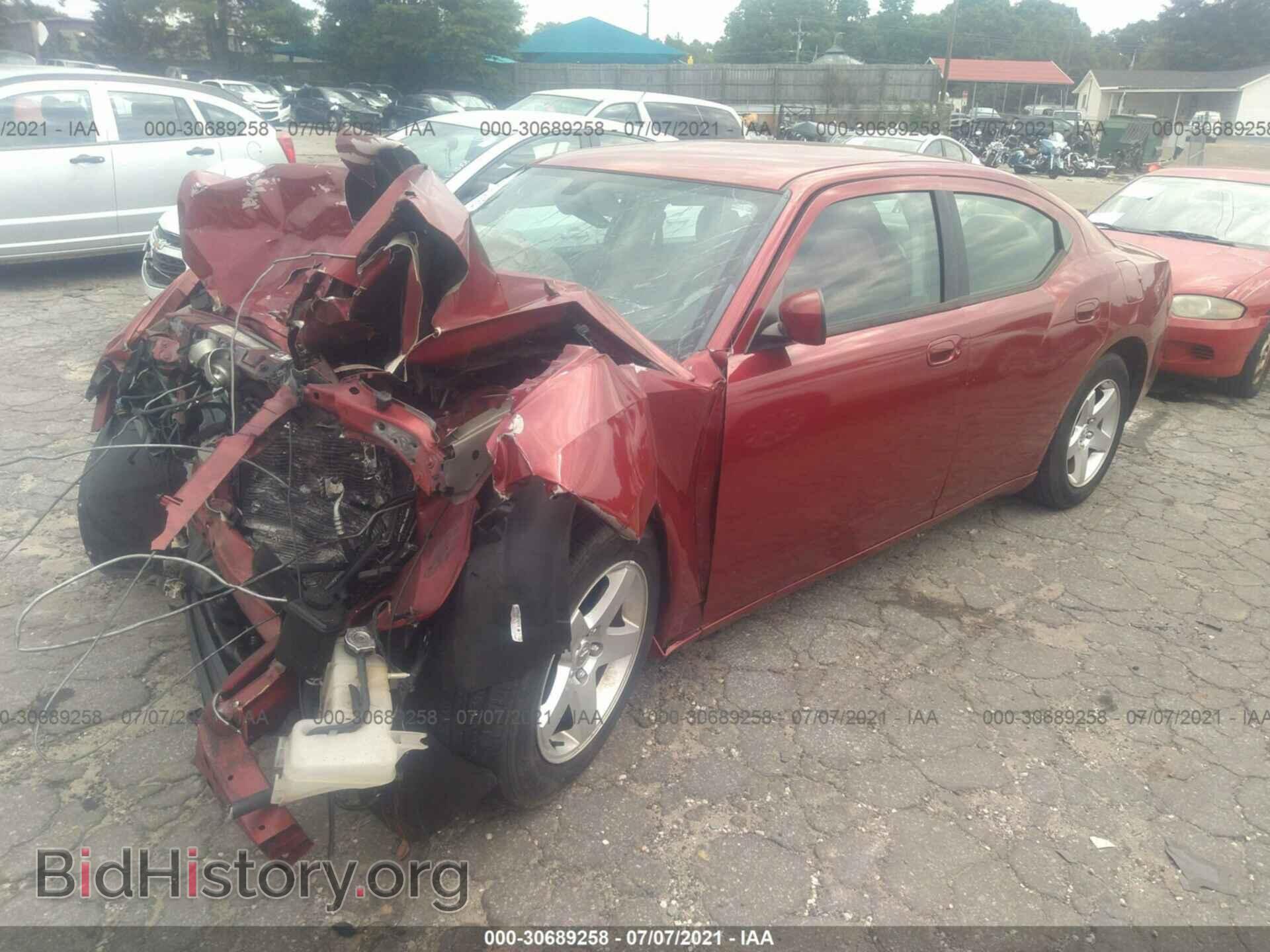 2010 DODGE CHARGER - VIN: 2B3CA4CD9AH272058 - Фото 2