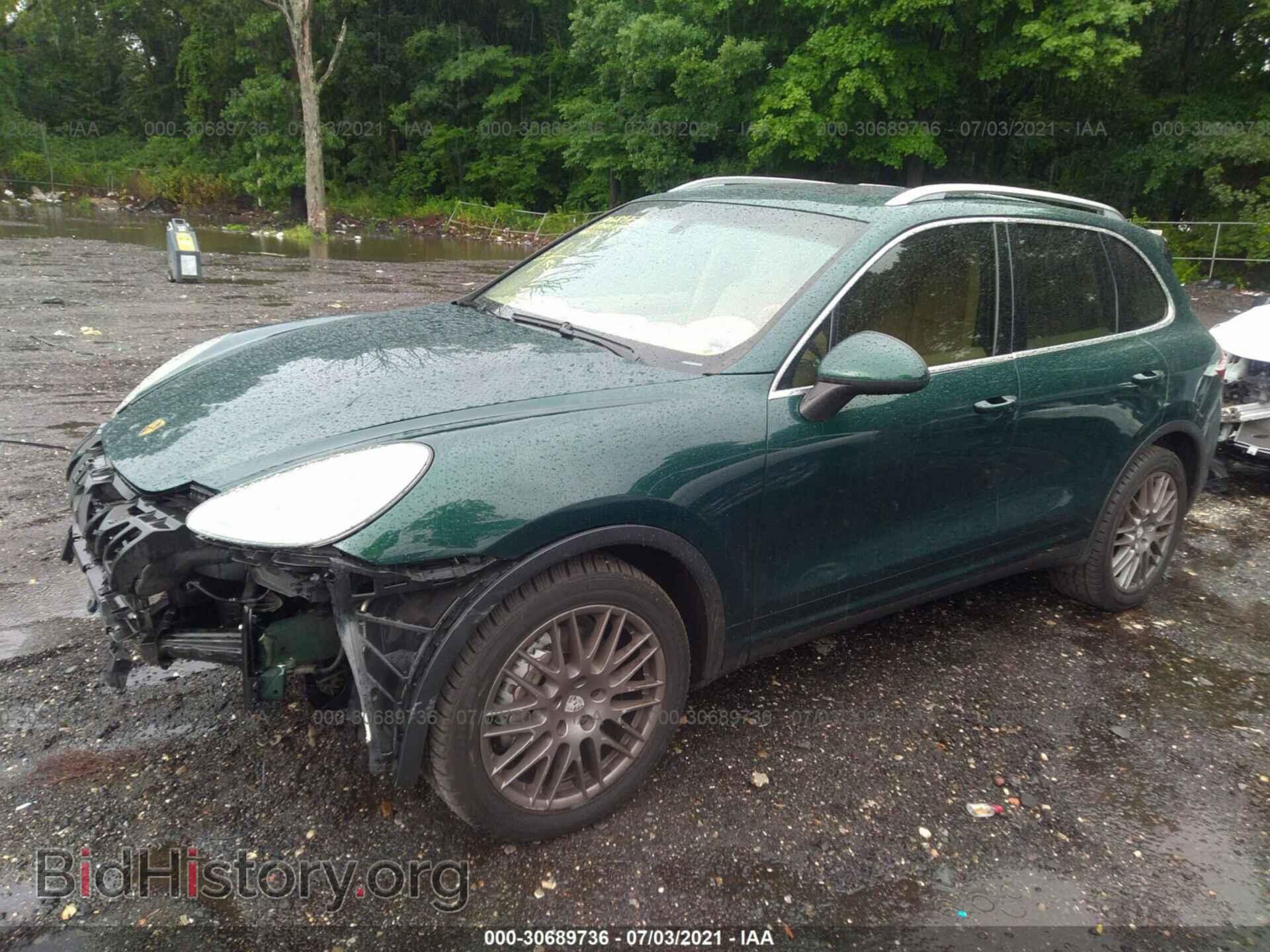 2011 PORSCHE CAYENNE - VIN: WP1AB2A23BLA48151 - Фото 2