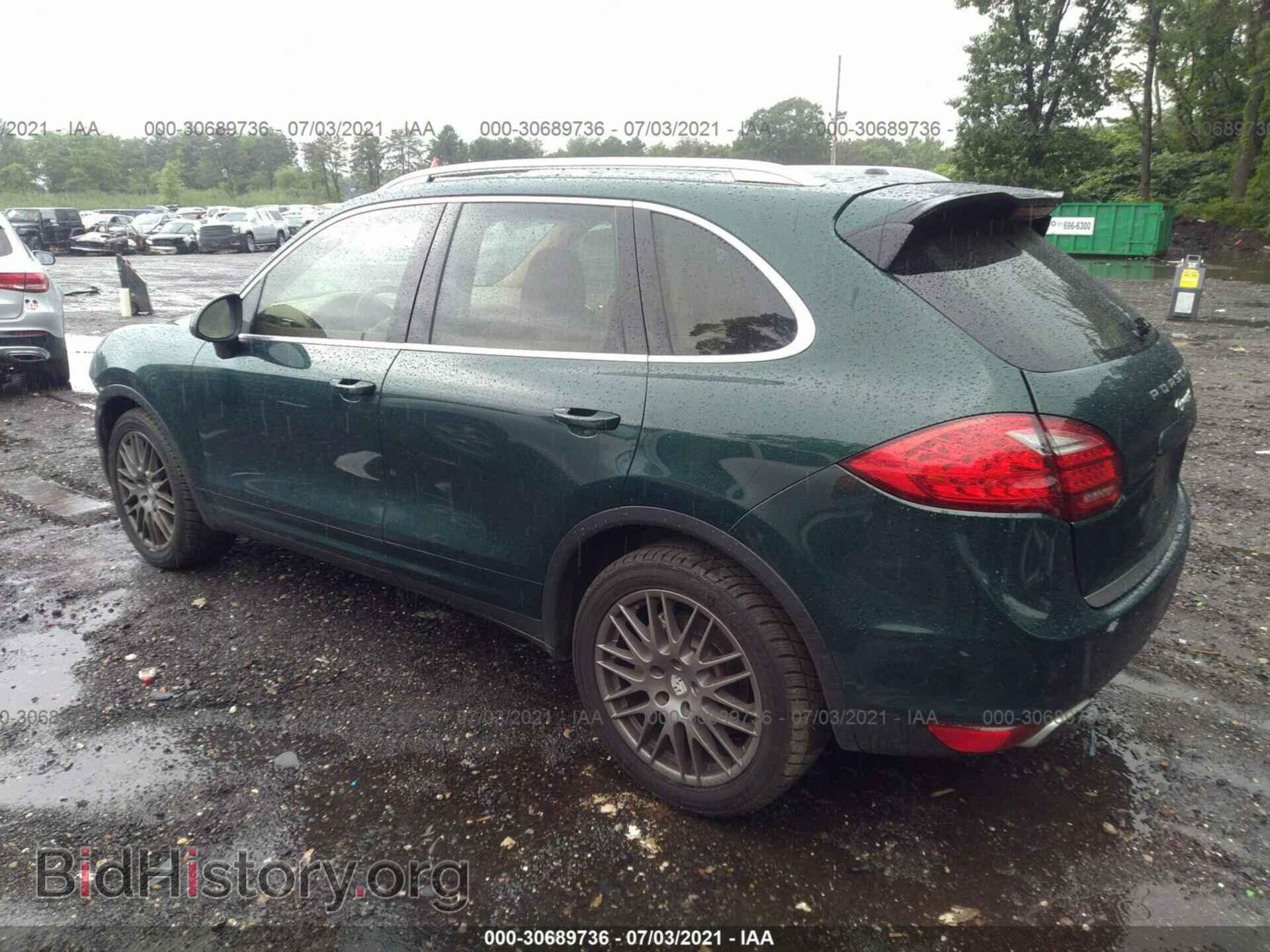 2011 PORSCHE CAYENNE - VIN: WP1AB2A23BLA48151 - Фото 3