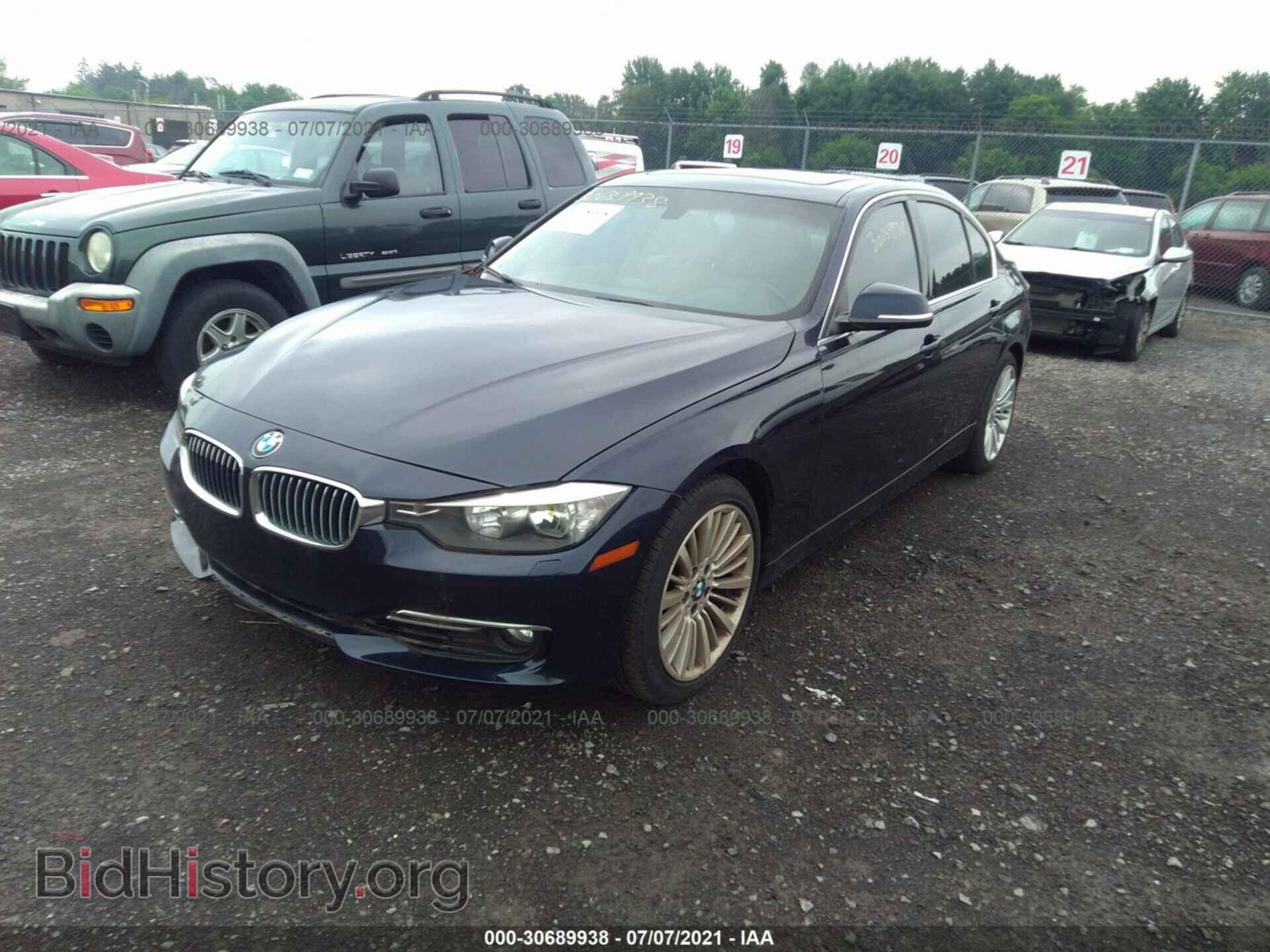 2012 BMW 3 SERIES - VIN: WBA3A5C53CF341423 - Фото 2