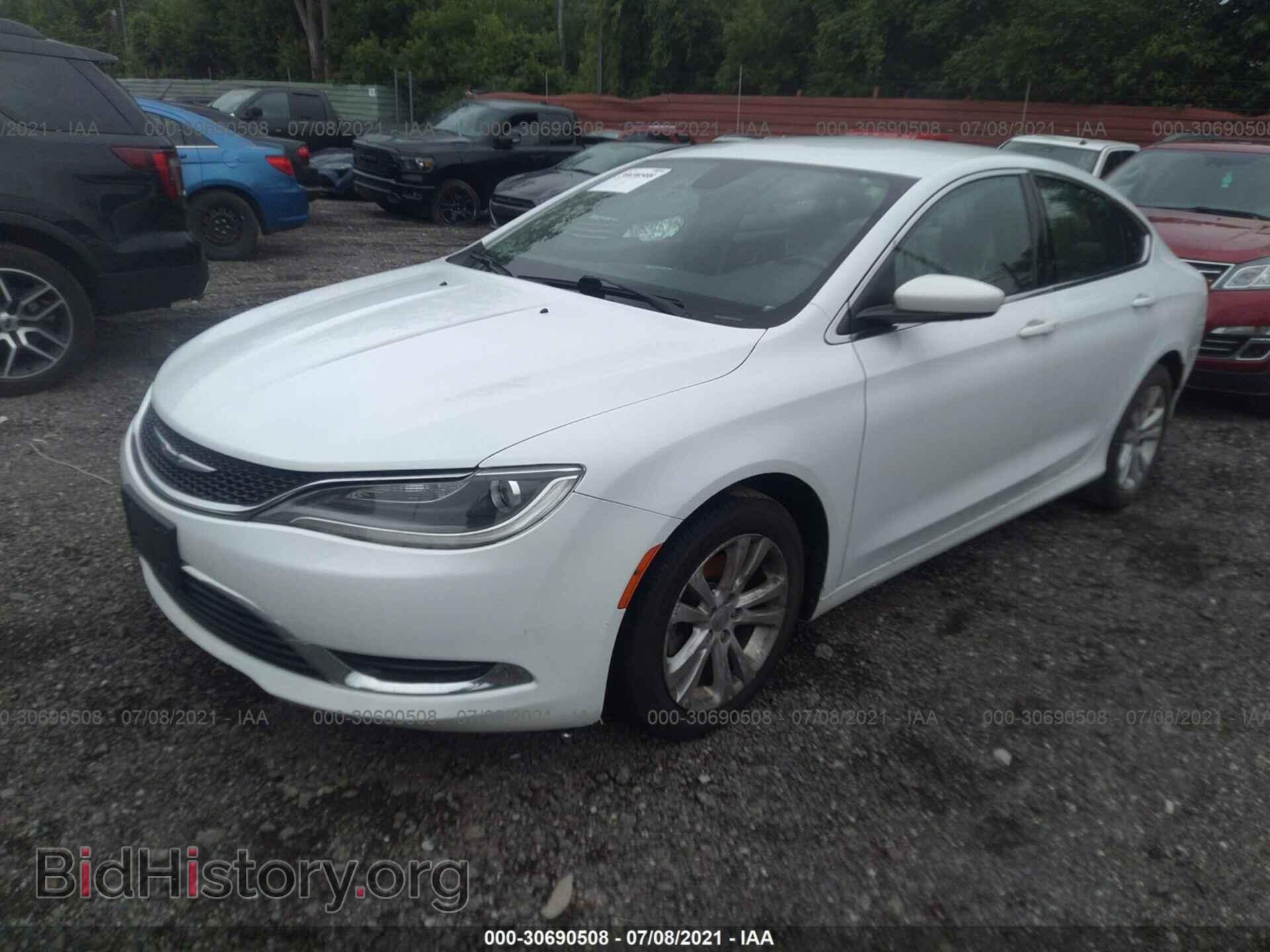 2016 CHRYSLER 200 - VIN: 1C3CCCAB0GN106505 - Фото 2