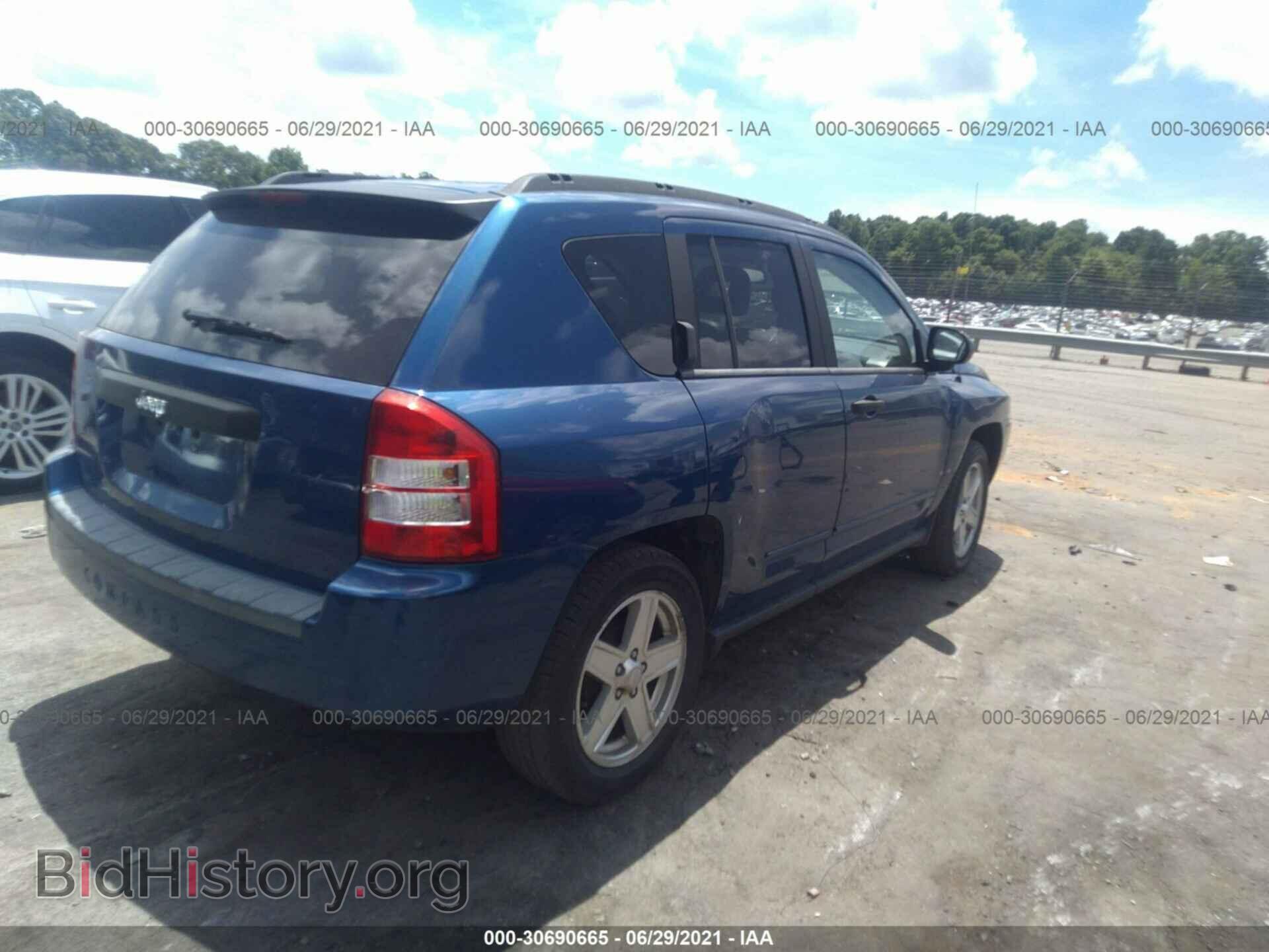 2009 JEEP COMPASS - VIN: 1J4FT47B39D189047 - Photo 4