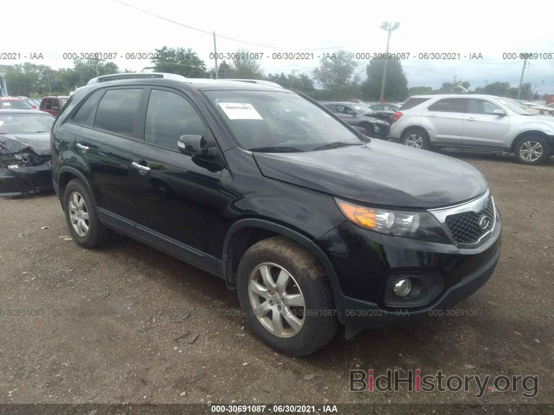 Photo 5XYKT4A65DG415132 - KIA SORENTO 2013