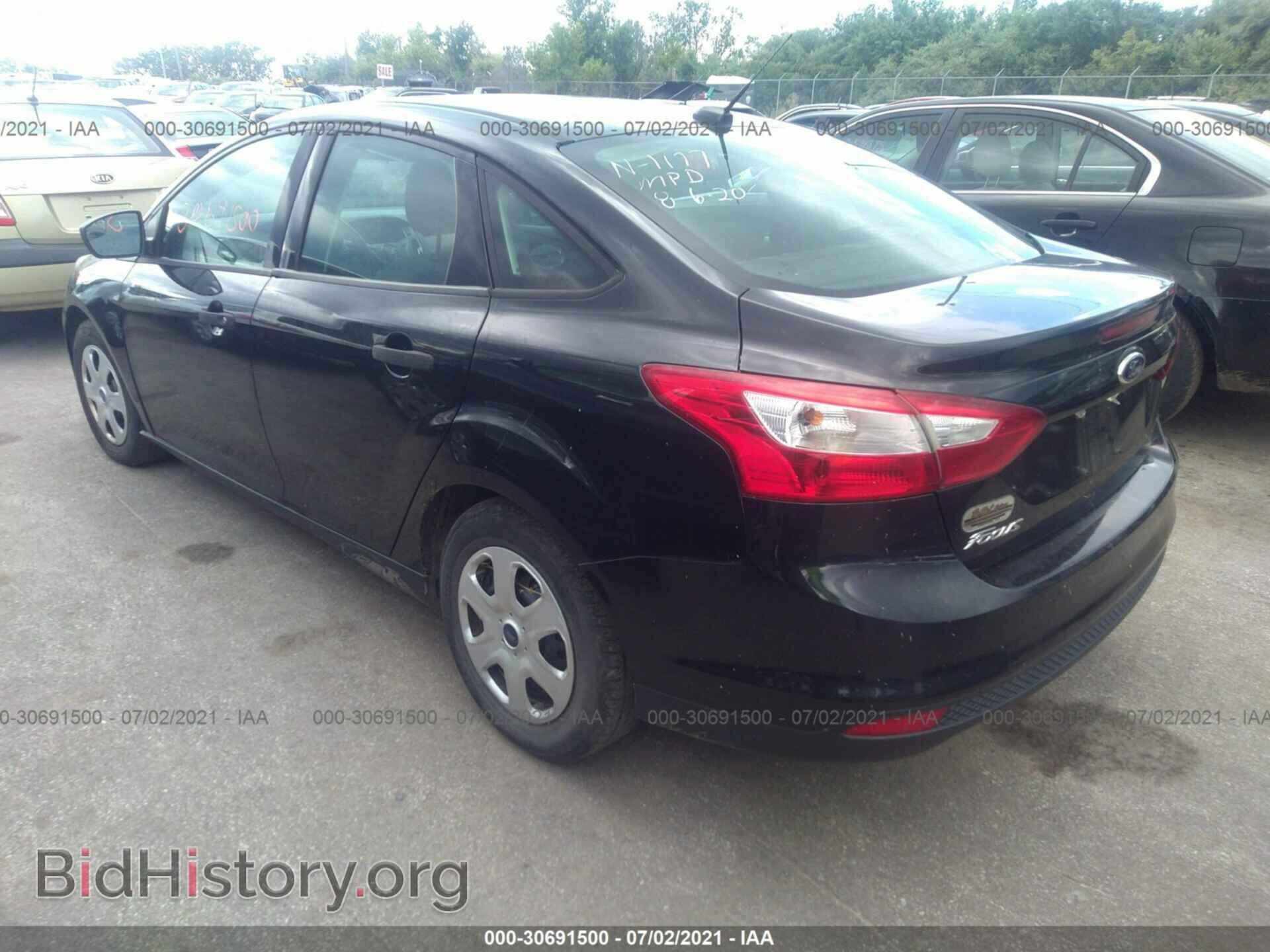 2012 FORD FOCUS - VIN: 1FAHP3E28CL413111 - Photo 3