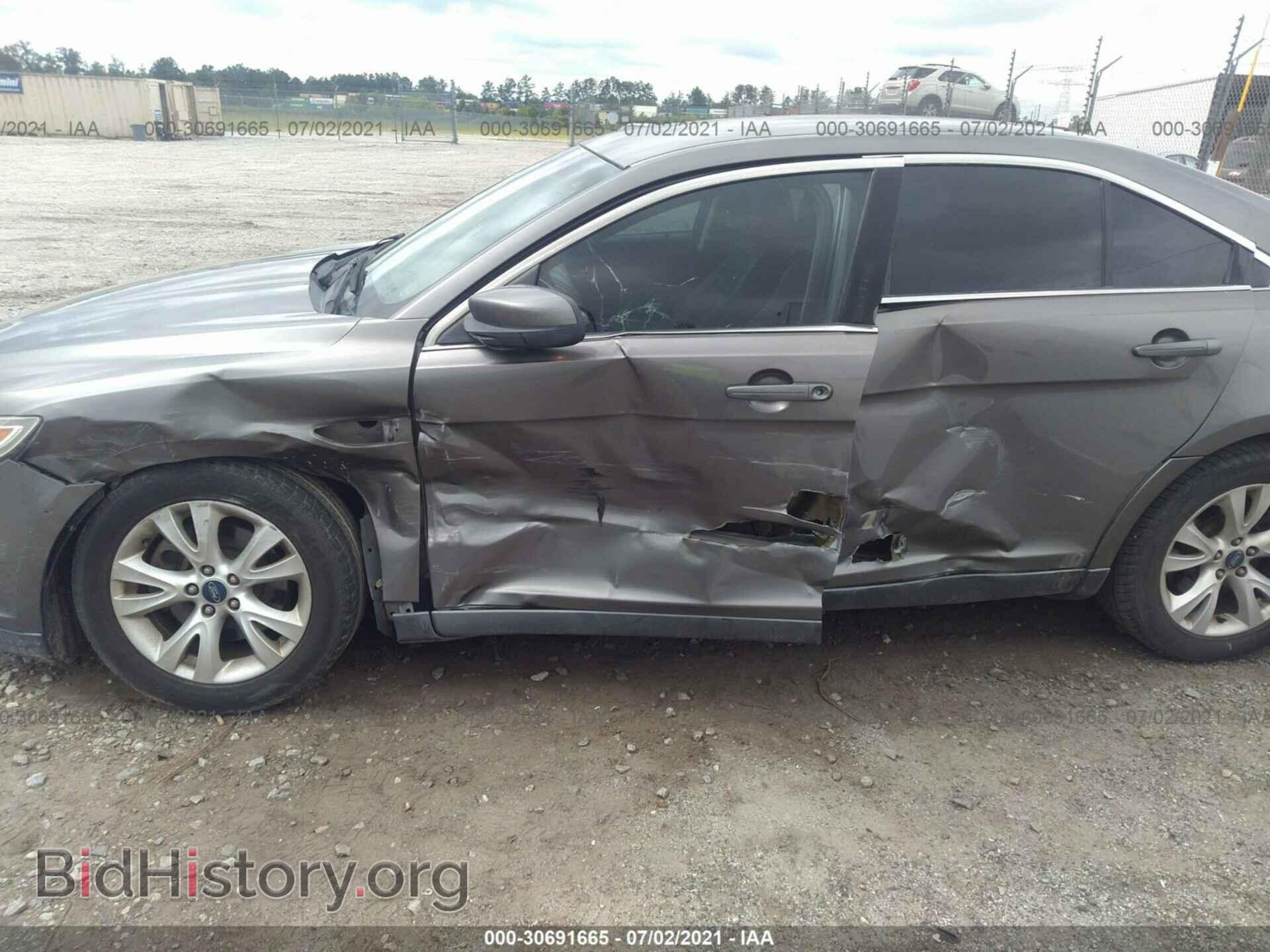 2012 FORD TAURUS - VIN: 1FAHP2EW3CG105107 - Фото 6