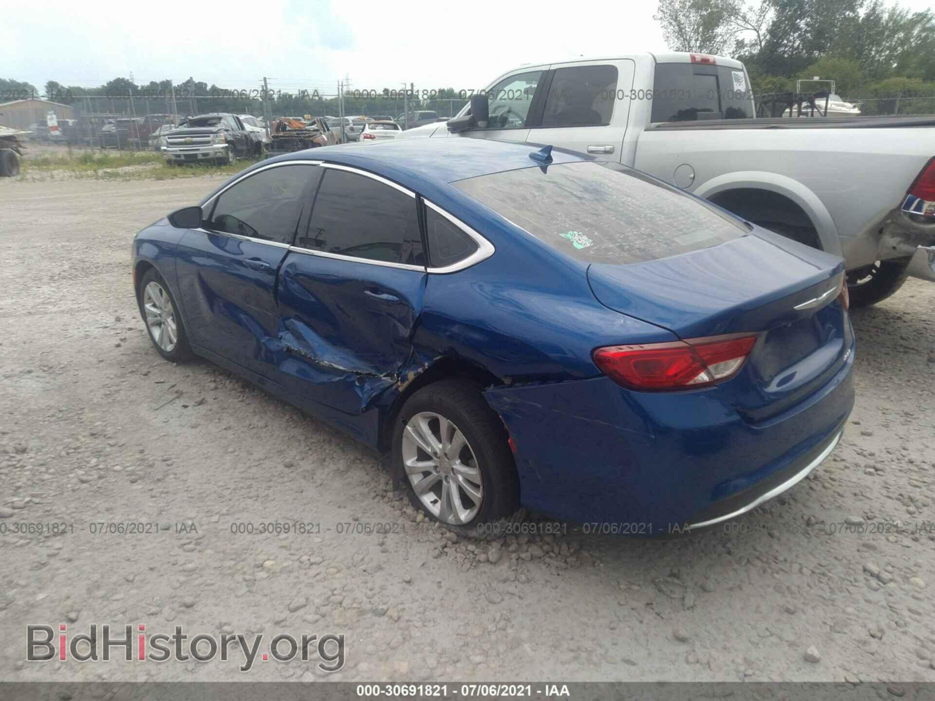 2016 CHRYSLER 200 - VIN: 1C3CCCAB7GN160982 - Фото 3