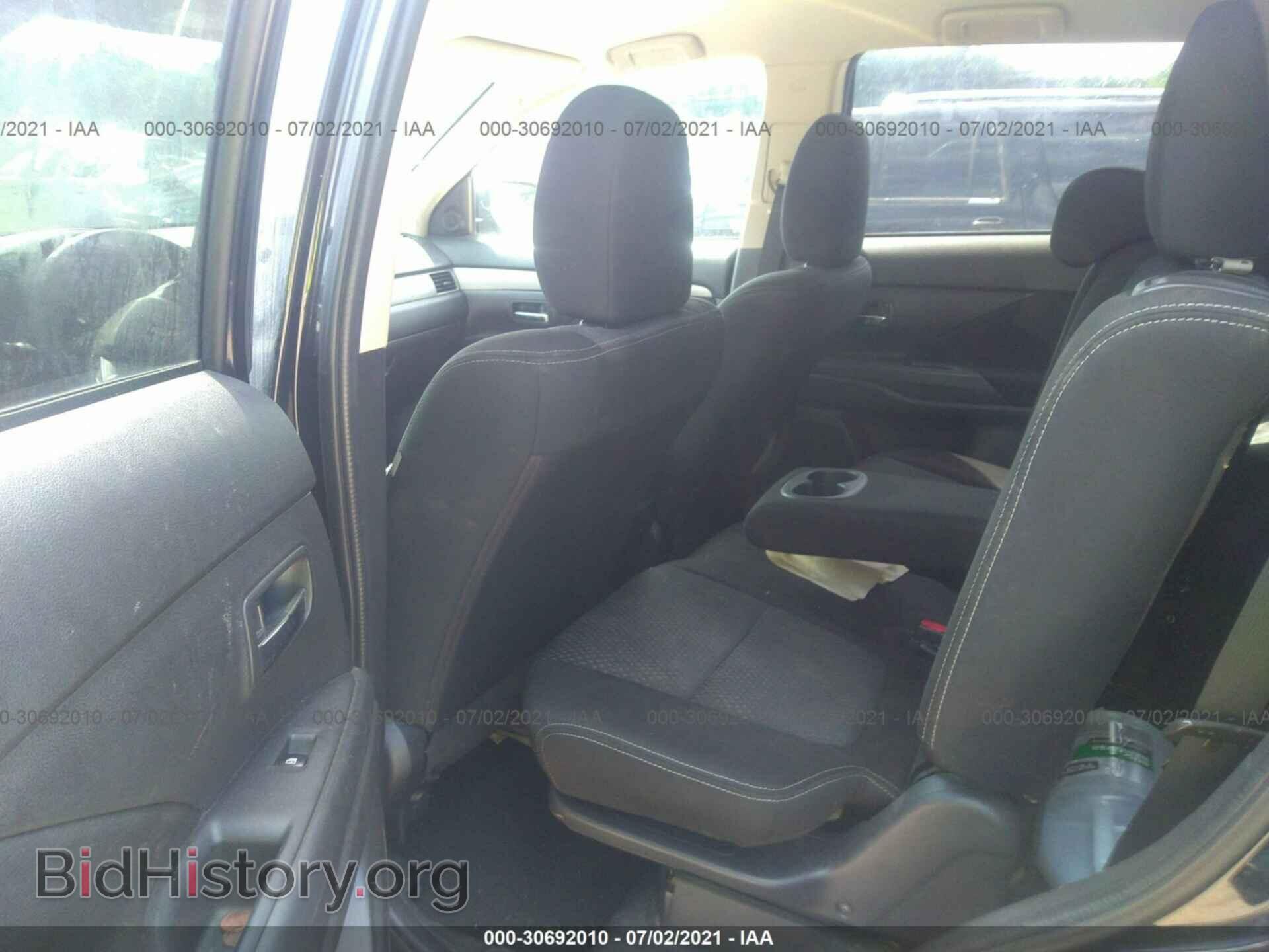 2016 MITSUBISHI OUTLANDER - VIN: JA4AD2A39GZ037934 - Фото 8