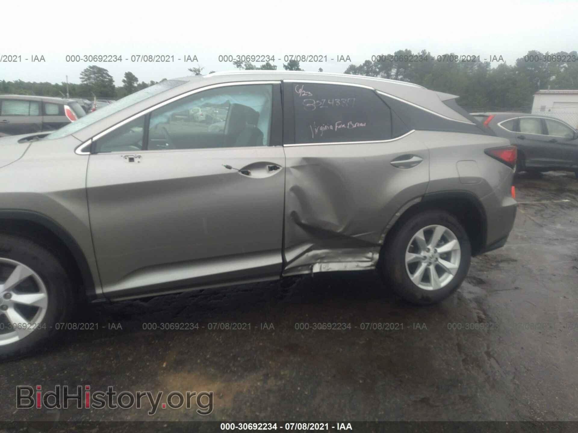 2017 LEXUS RX - VIN: 2T2BZMCA2HC115402 - Фото 6