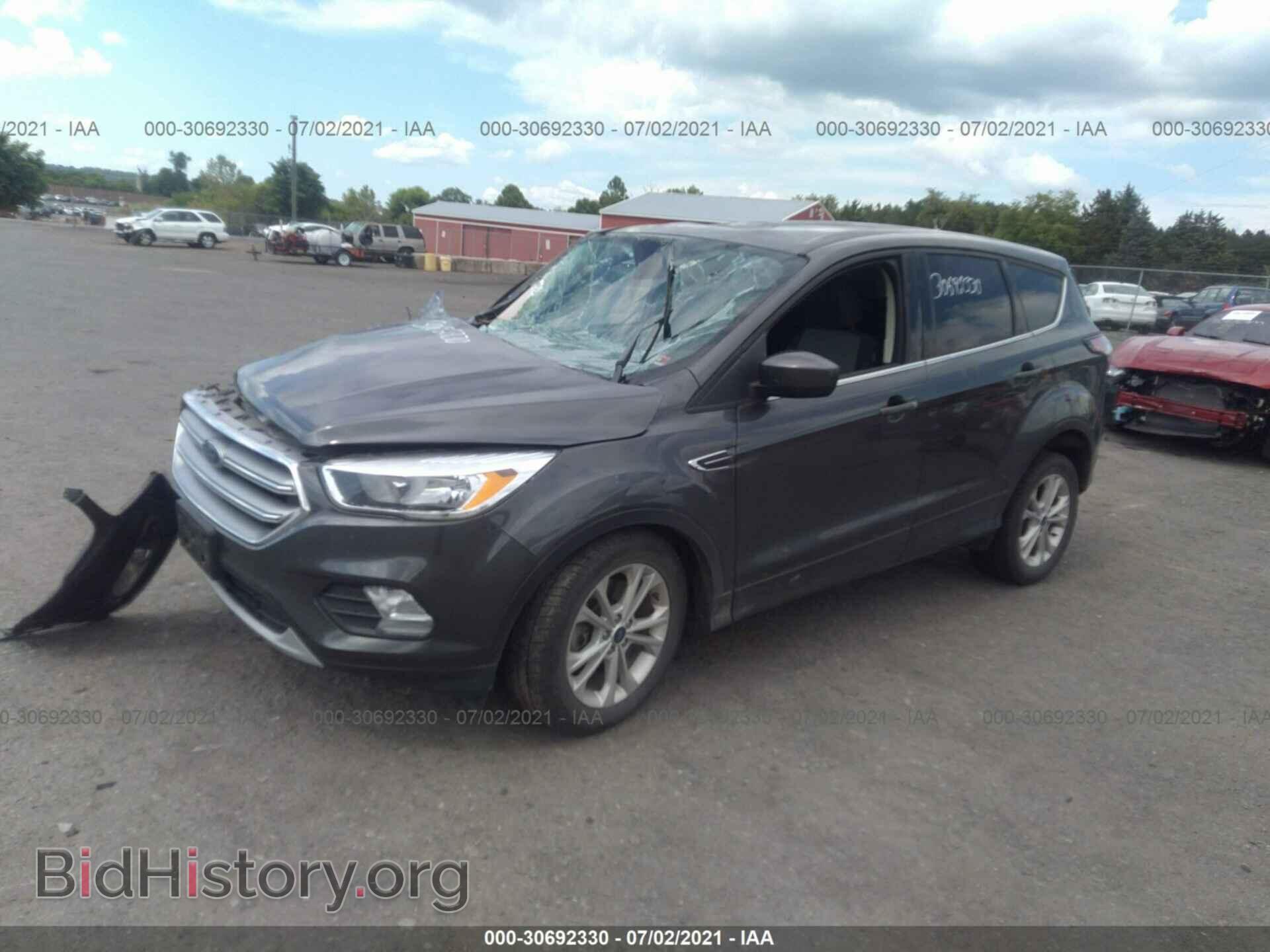 2017 FORD ESCAPE - VIN: 1FMCU9G97HUE12538 - Фото 2