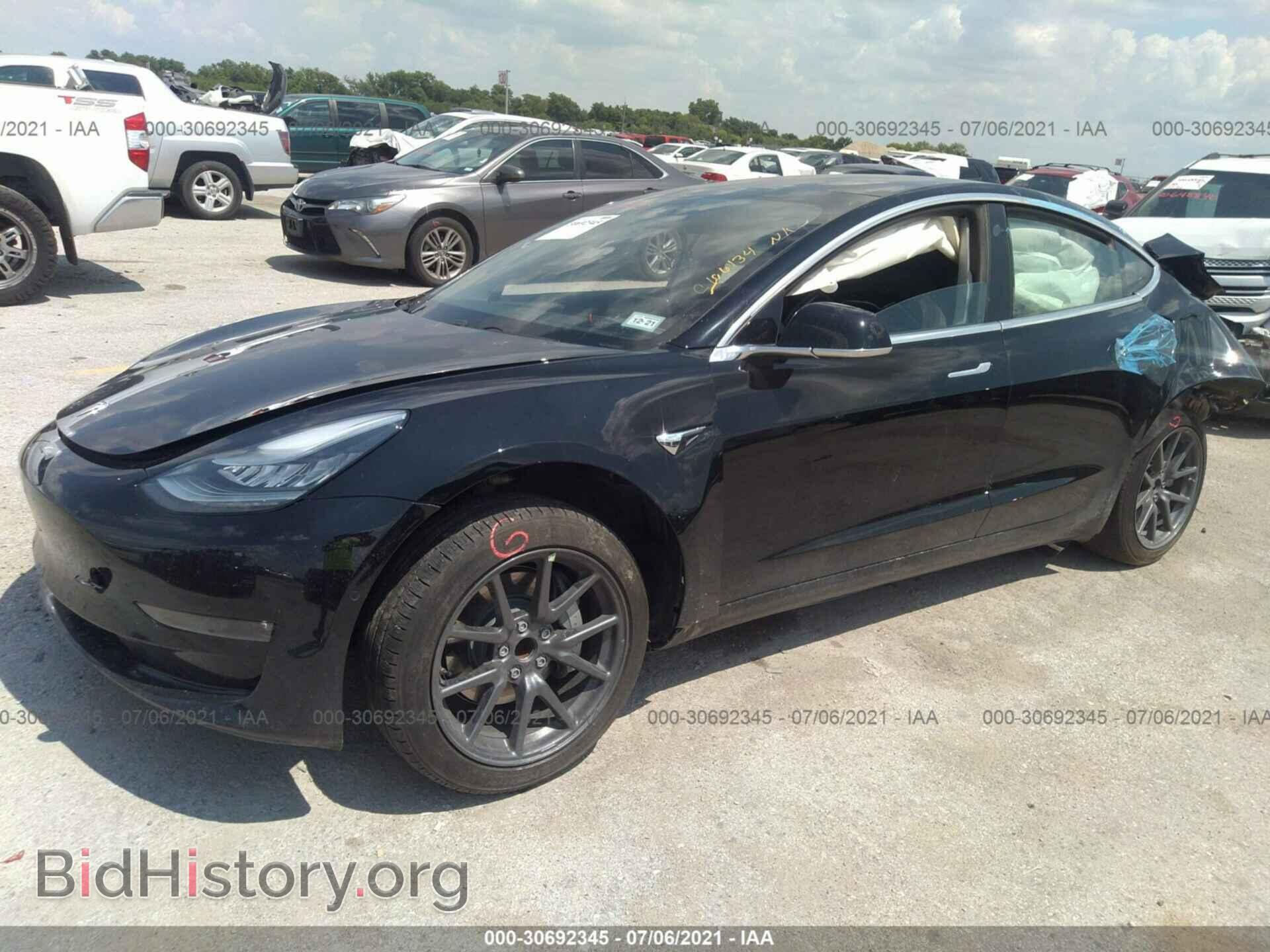 2018 TESLA MODEL 3 - VIN: 5YJ3E1EA5JF171559 - Photo 2