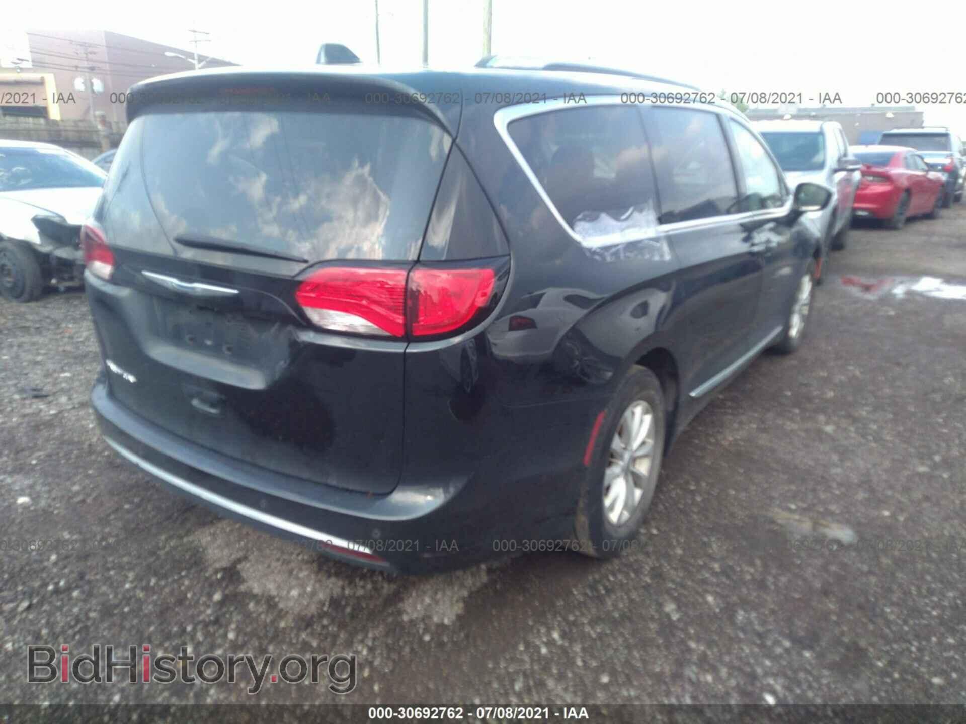2018 CHRYSLER PACIFICA - VIN: 2C4RC1EG6JR315581 - Фото 4
