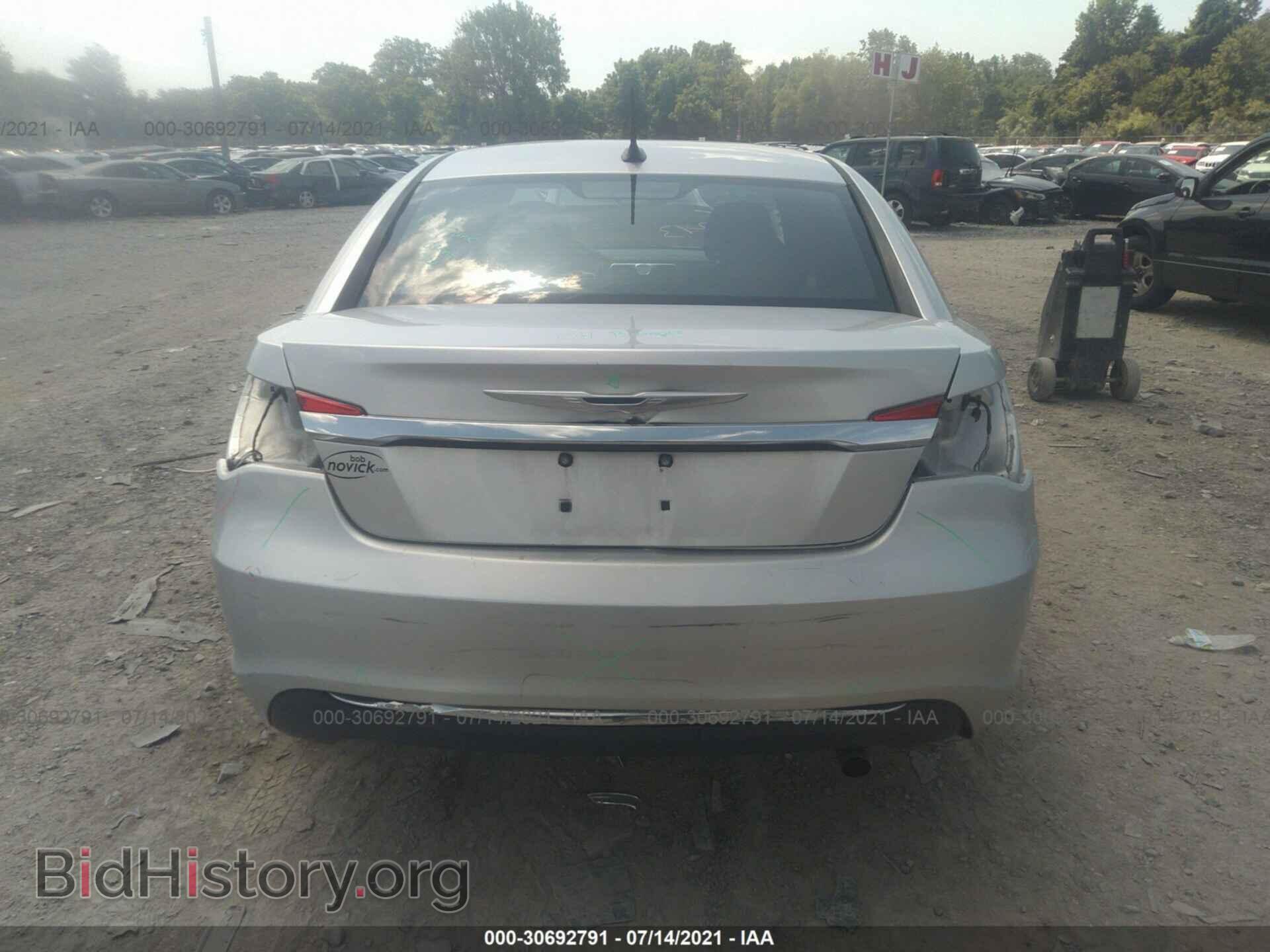 2012 CHRYSLER 200 - VIN: 1C3CCBBB9CN102052 - Фото 6