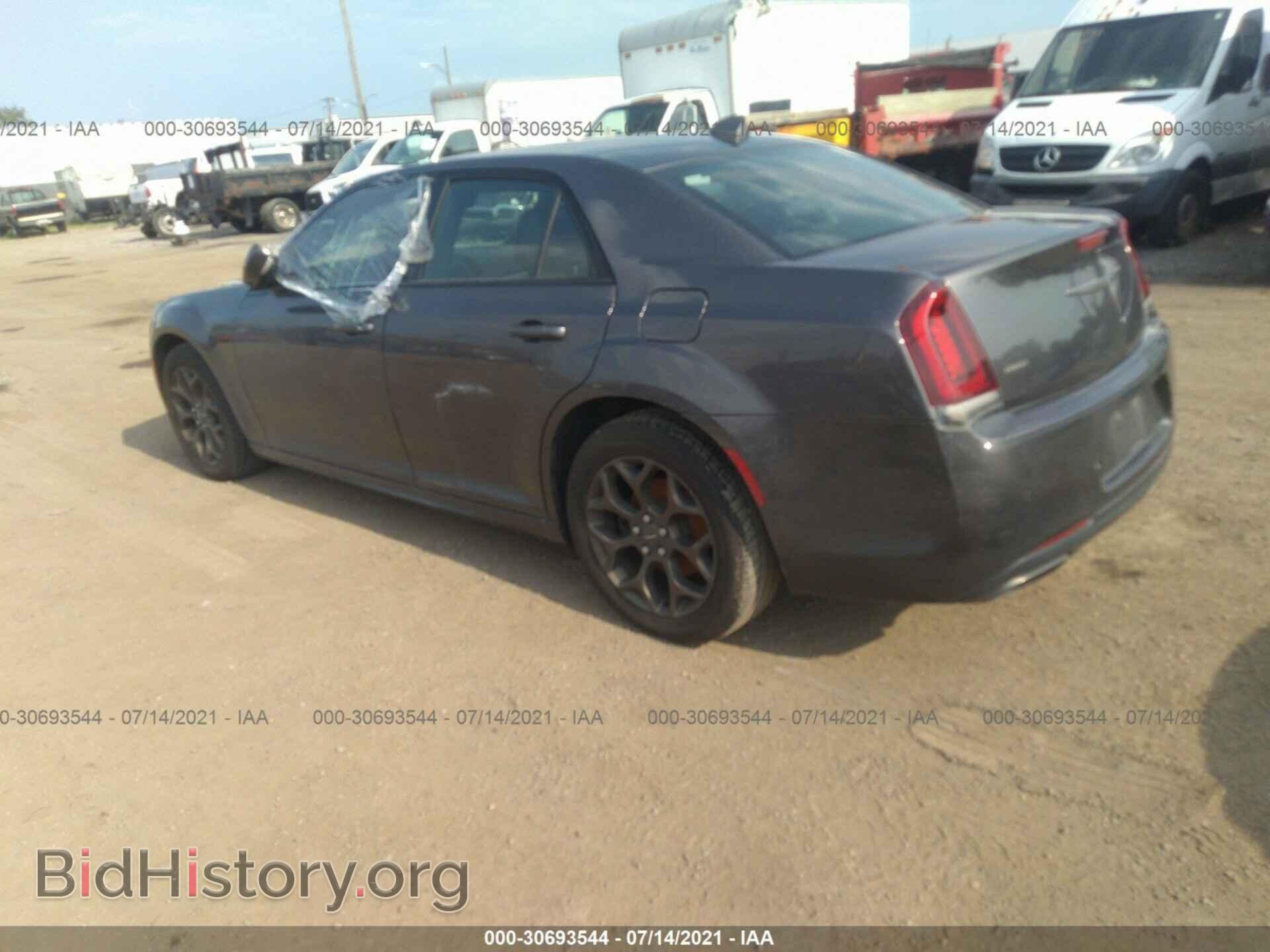 2016 CHRYSLER 300 - VIN: 2C3CCAGGXGH274345 - Фото 3