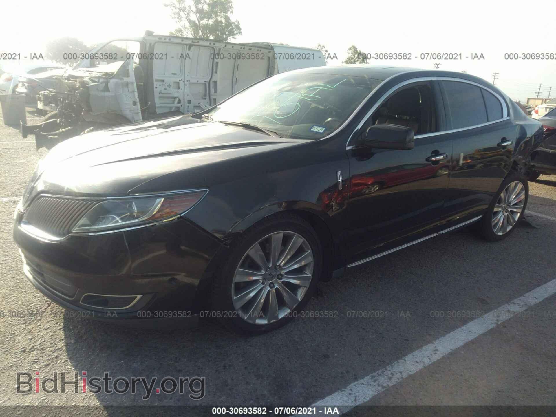 2013 LINCOLN MKS - VIN: 1LNHL9FT8DG601021 - Фото 2