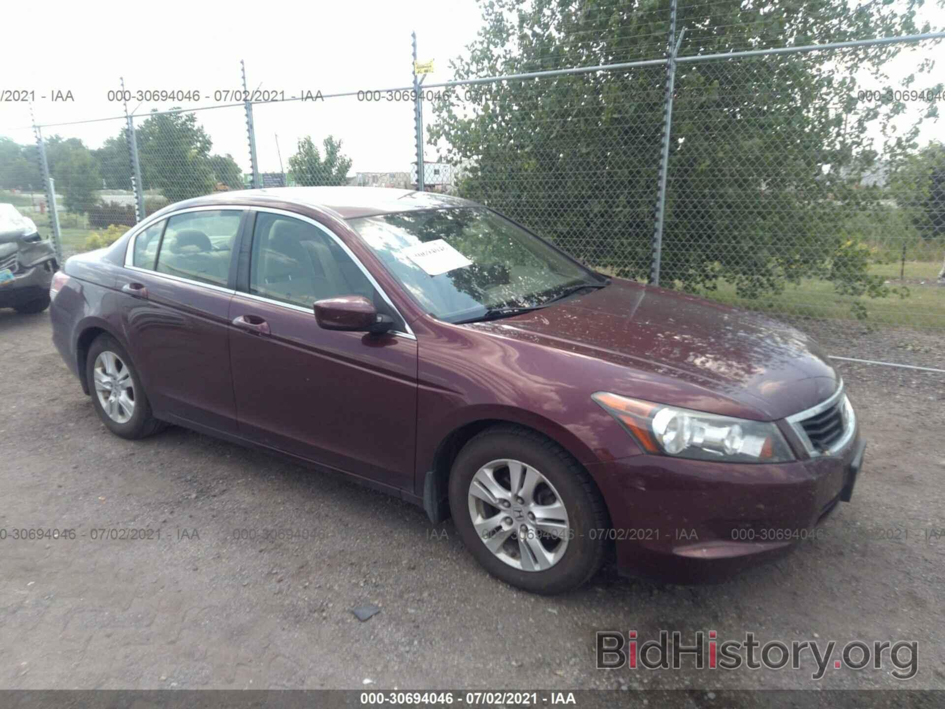 Photo JHMCP26418C013749 - HONDA ACCORD SDN 2008