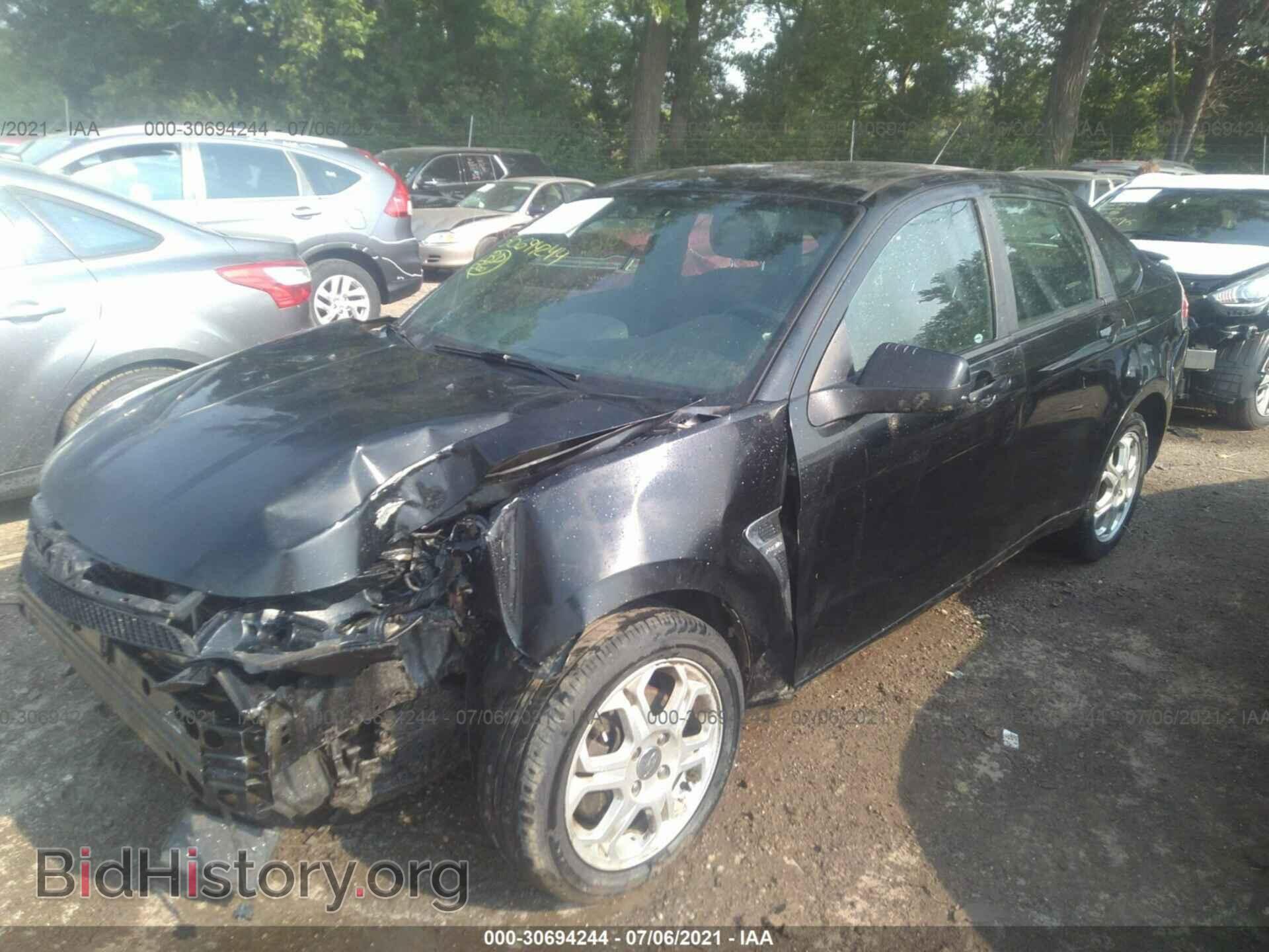 2008 FORD FOCUS - VIN: 1FAHP35N08W148264 - Фото 2
