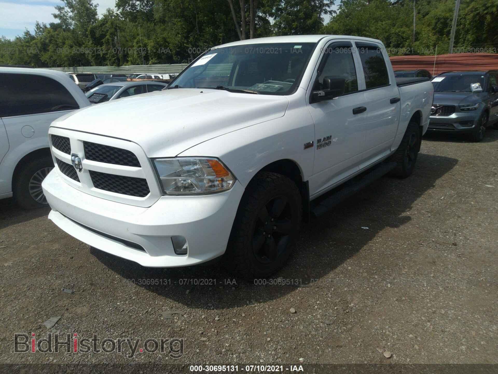 2016 RAM 1500 - VIN: 1C6RR7KT1GS413399 - Фото 2