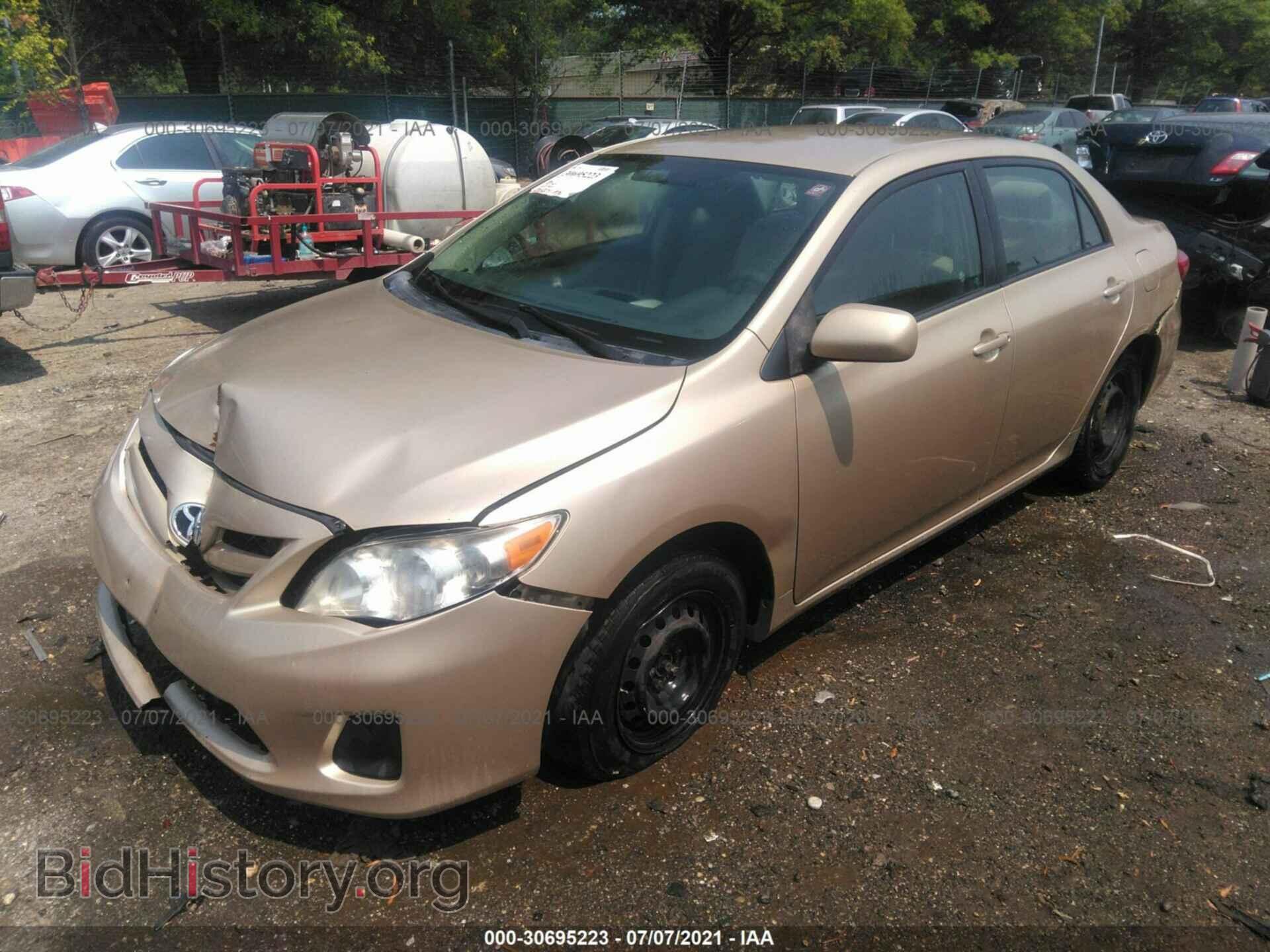 2011 TOYOTA COROLLA - VIN: 2T1BU4EEXBC736042 - Фото 2