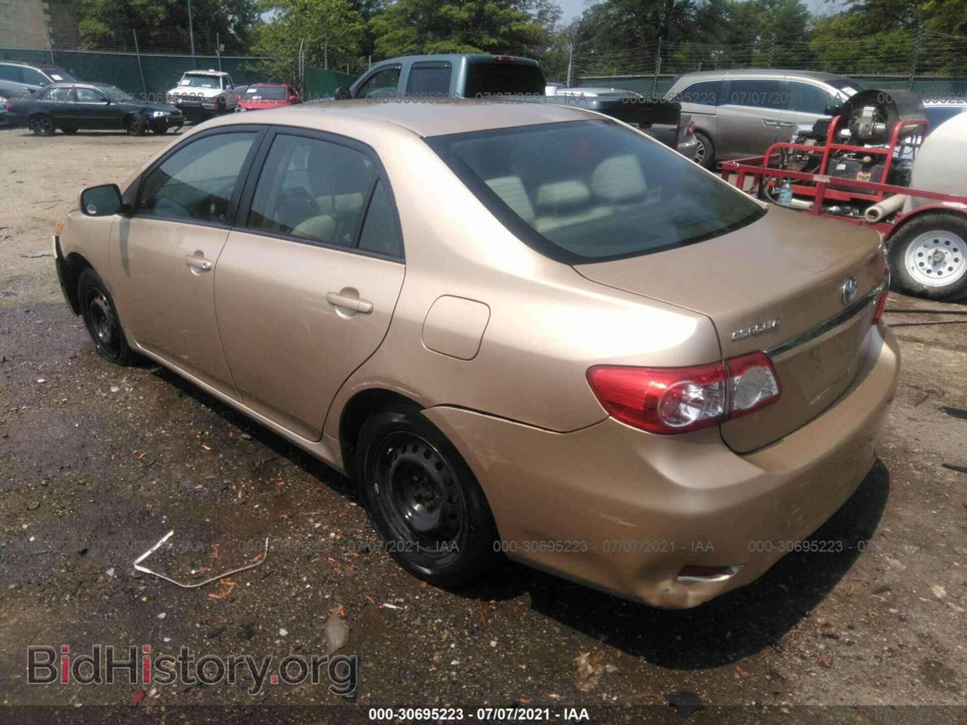 2011 TOYOTA COROLLA - VIN: 2T1BU4EEXBC736042 - Фото 3