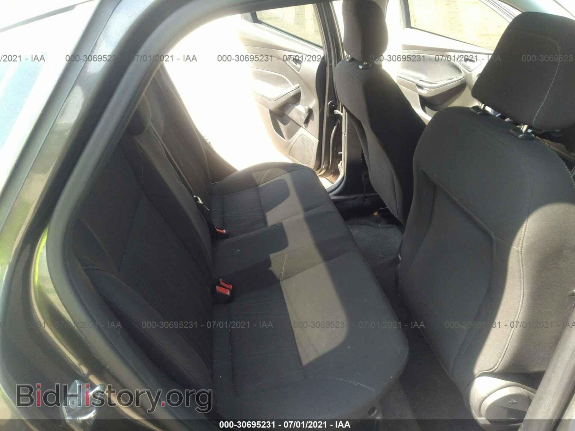 2016 FORD FOCUS - VIN: 1FADP3E23GL221129 - Фото 8