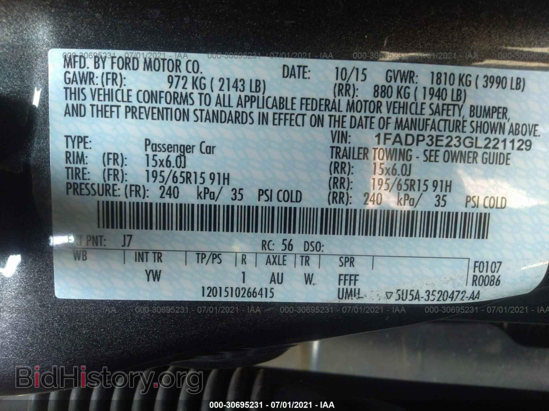 2016 FORD FOCUS - VIN: 1FADP3E23GL221129 - Фото 9