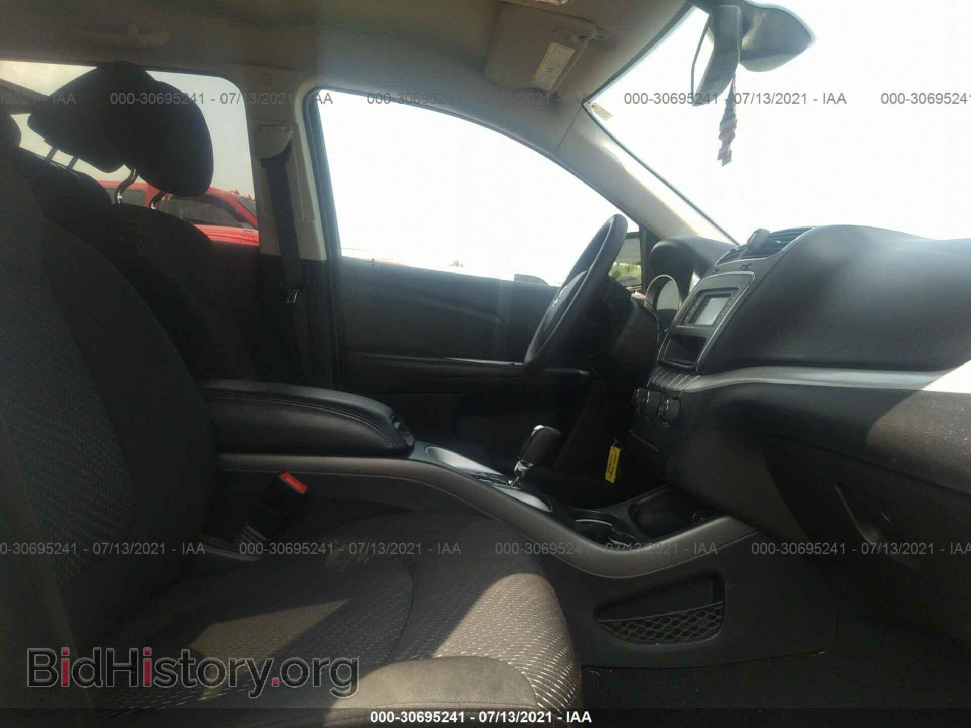 2020 DODGE JOURNEY - VIN: 3C4PDCAB1LT214068 - Фото 5