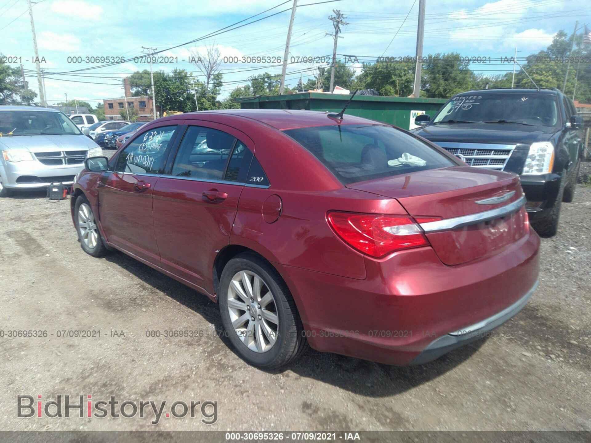 2014 CHRYSLER 200 - VIN: 1C3CCBBB2EN120217 - Фото 3
