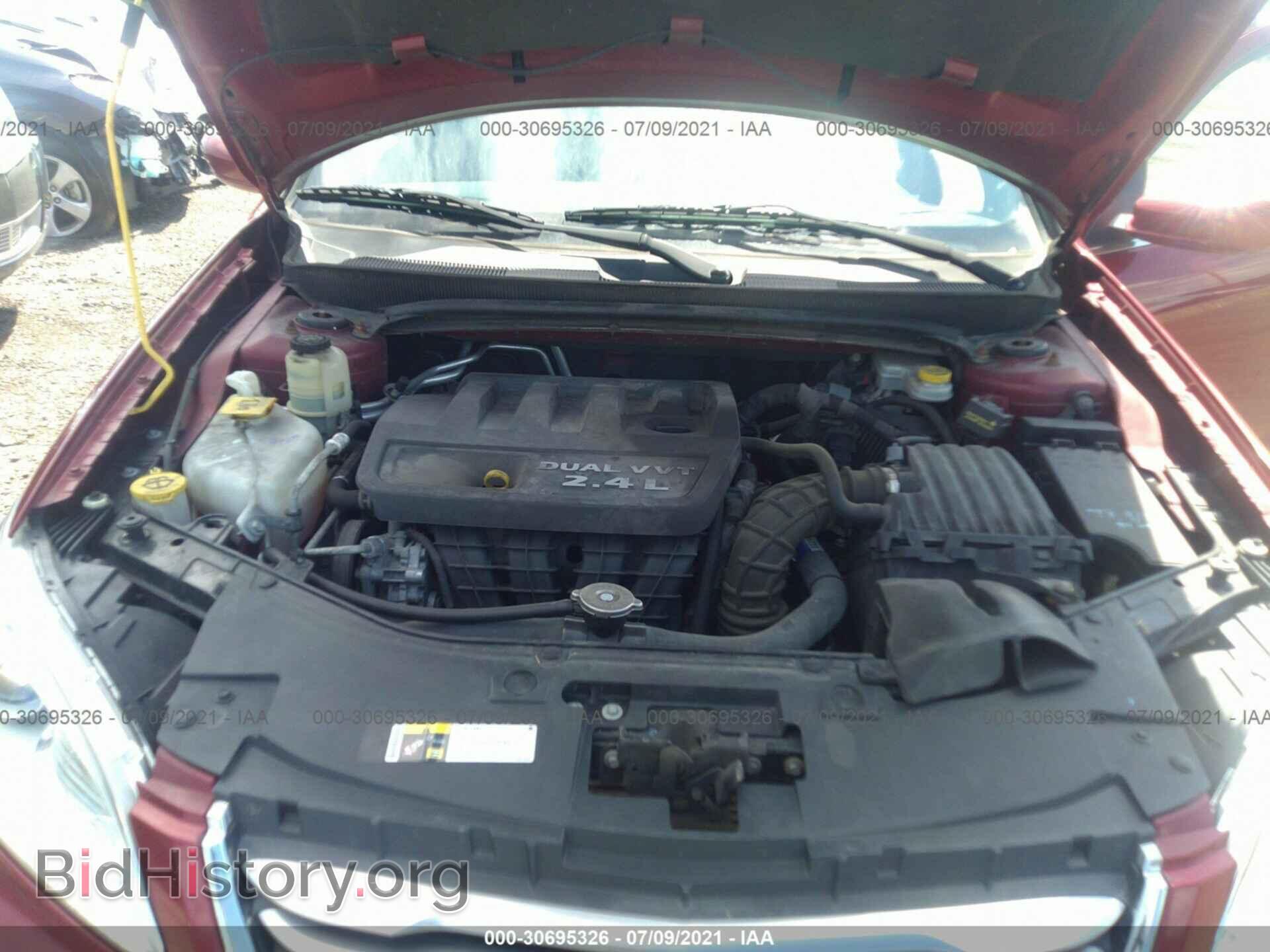 2014 CHRYSLER 200 - VIN: 1C3CCBBB2EN120217 - Фото 10