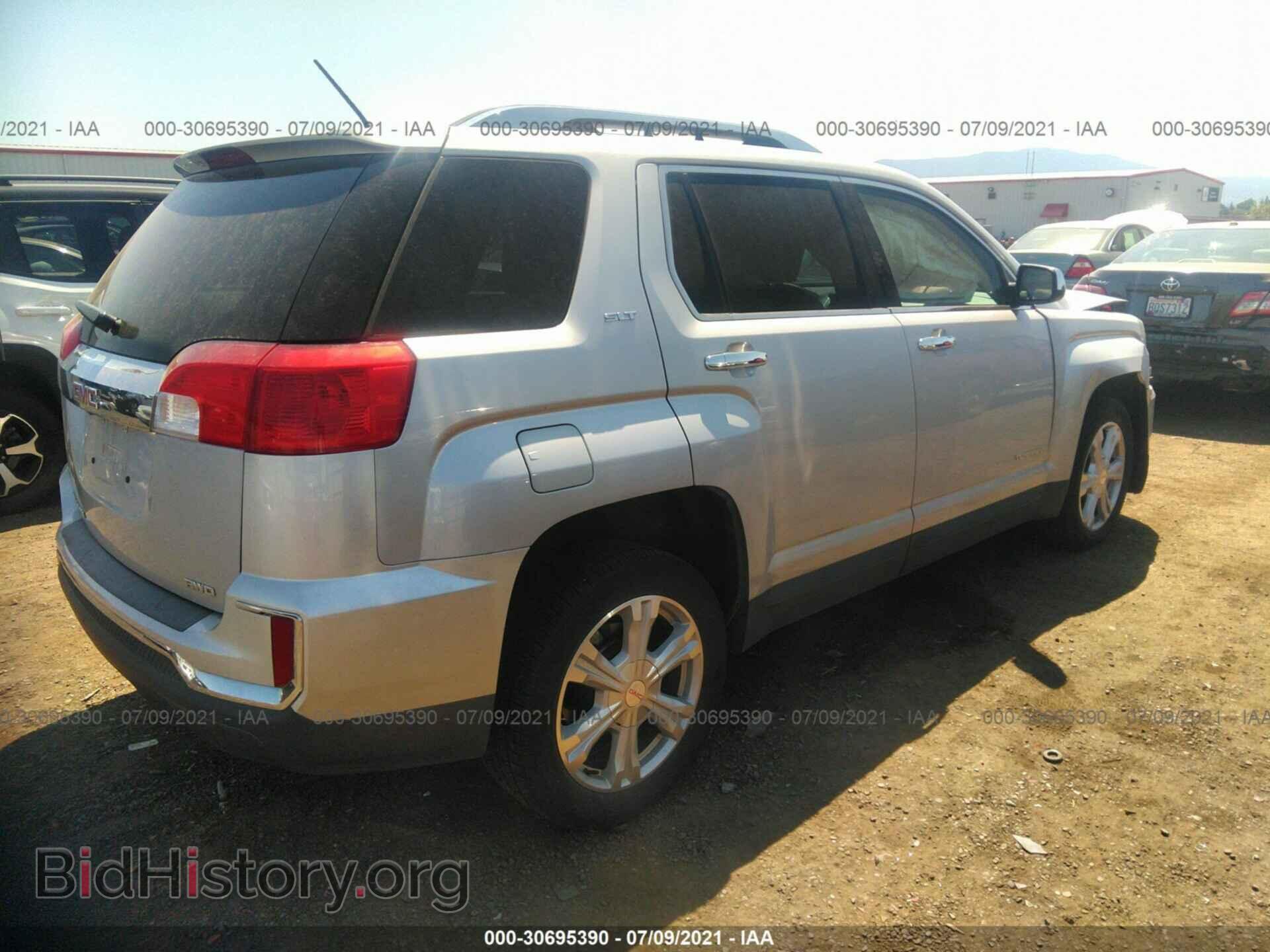 2017 GMC TERRAIN - VIN: 2GKFLUEK9H6113911 - Фото 4