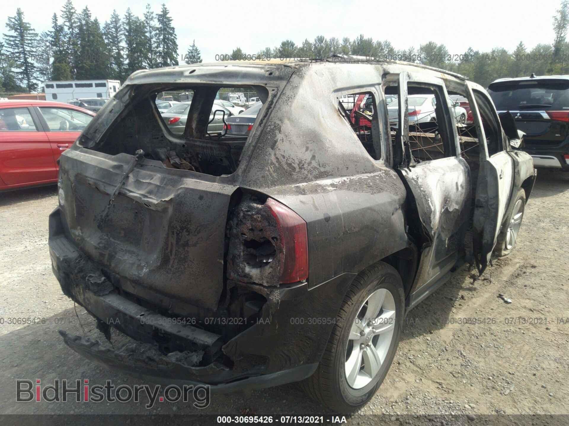 2016 JEEP COMPASS - VIN: 1C4NJCBA9GD753720 - Фото 4